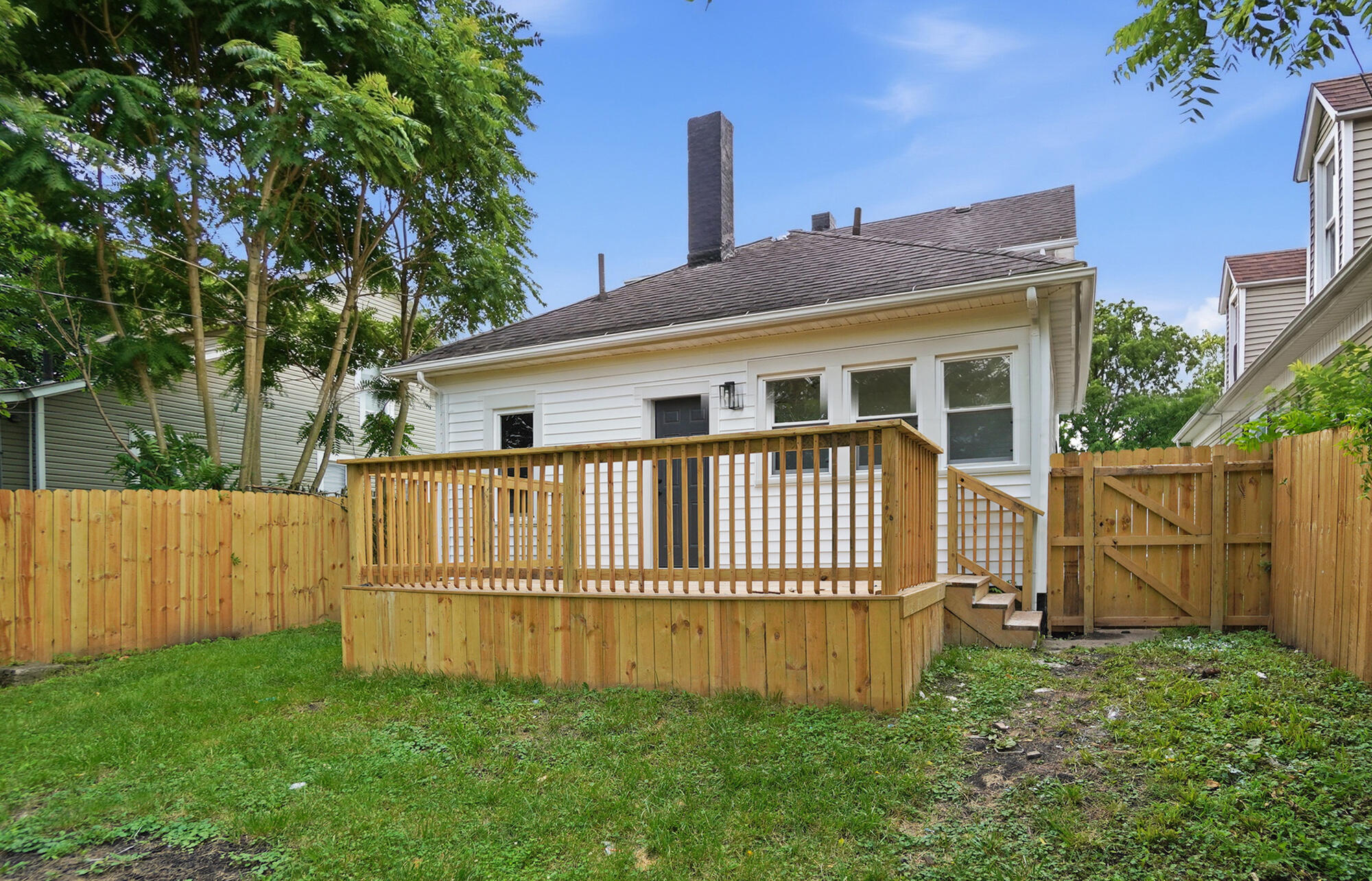 924 Gothic, Springfield, Ohio 45503
