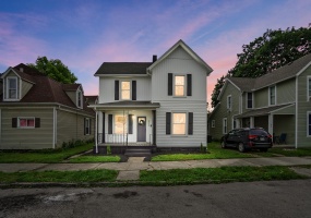 924 Gothic, Springfield, Ohio 45503, 3 Bedrooms Bedrooms, ,2 BathroomsBathrooms,Residential,For Sale,Gothic,1046583