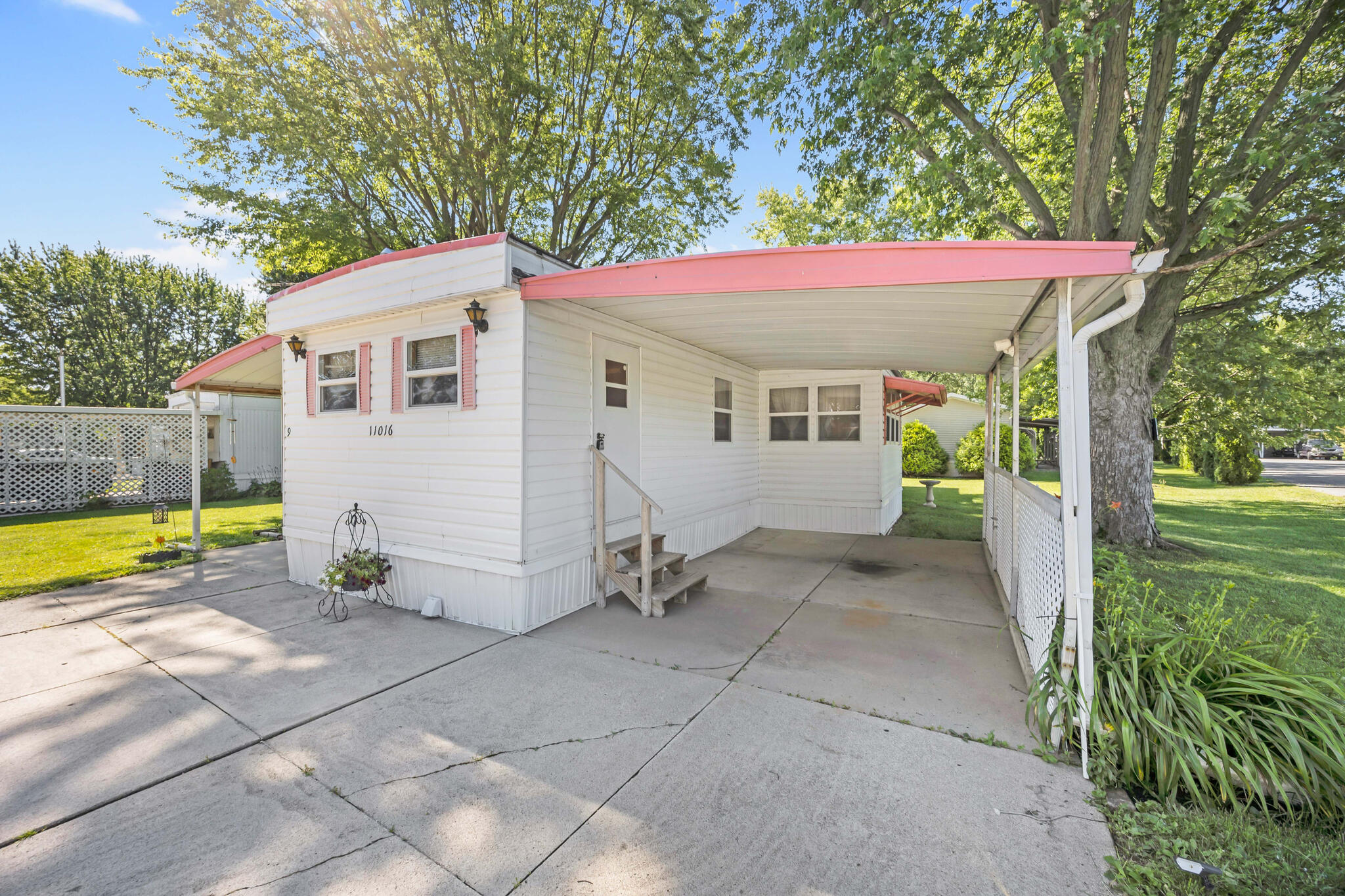 11016 Oak, Lakeview, Ohio 43331