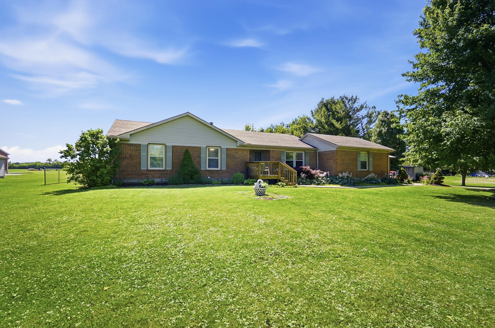 6780 Springfield Jamestown, Springfield, Ohio 45502