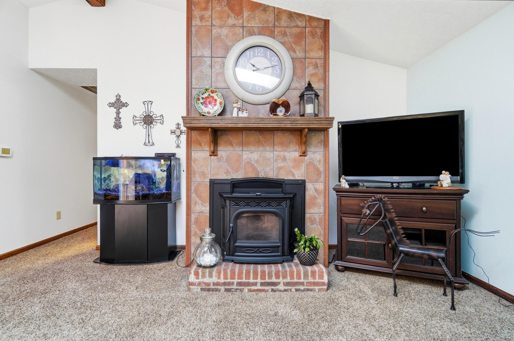 6780 Springfield Jamestown, Springfield, Ohio 45502