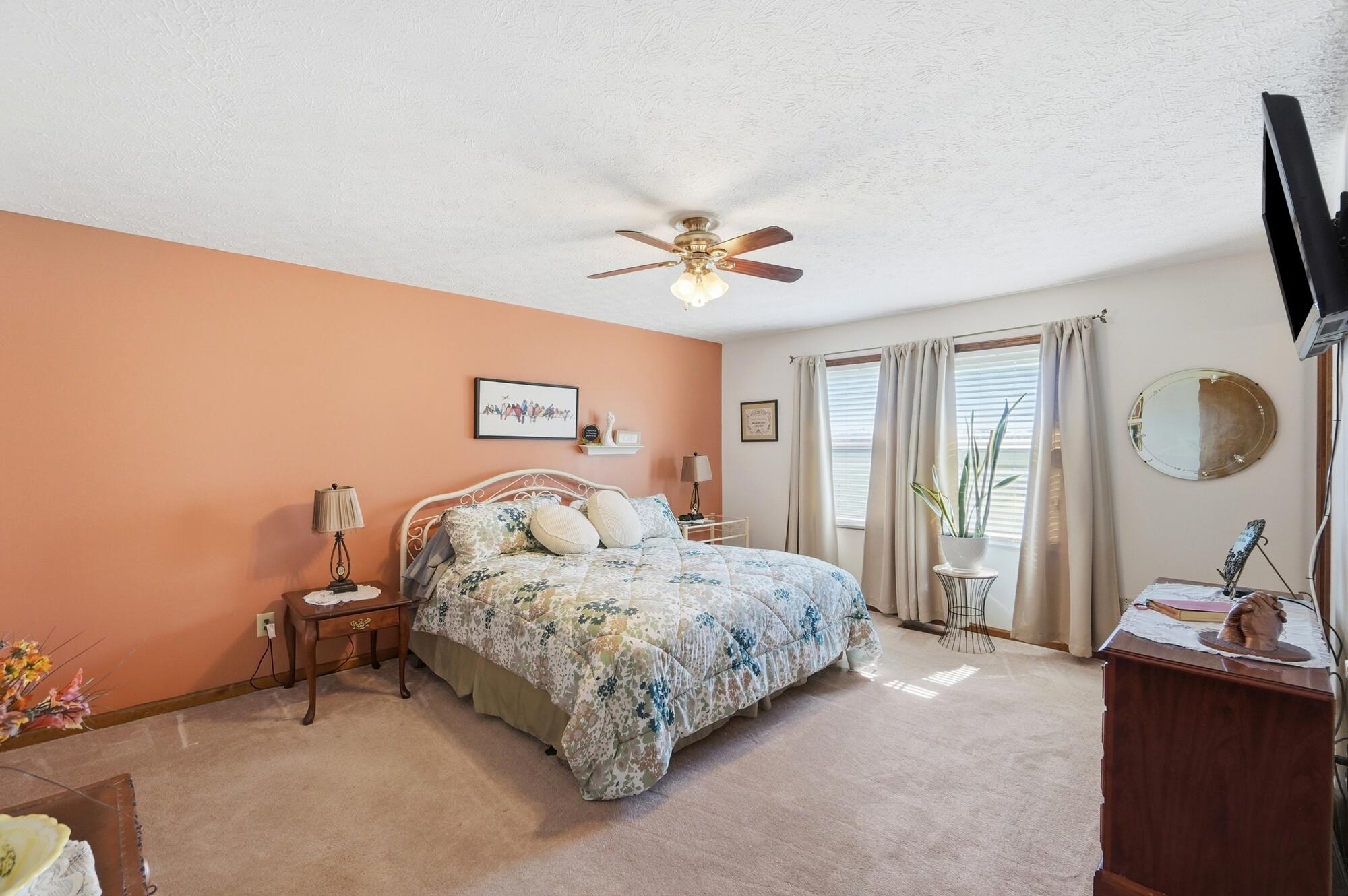 6780 Springfield Jamestown, Springfield, Ohio 45502