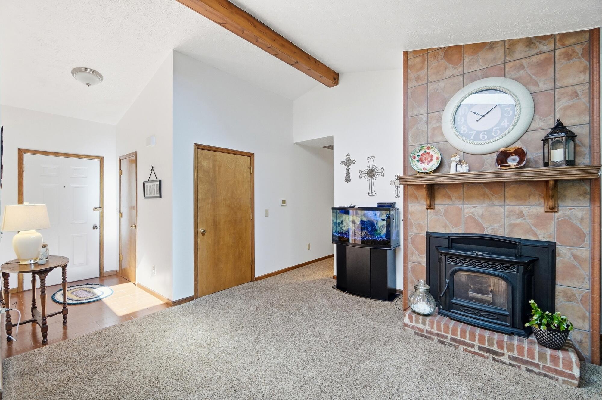 6780 Springfield Jamestown, Springfield, Ohio 45502