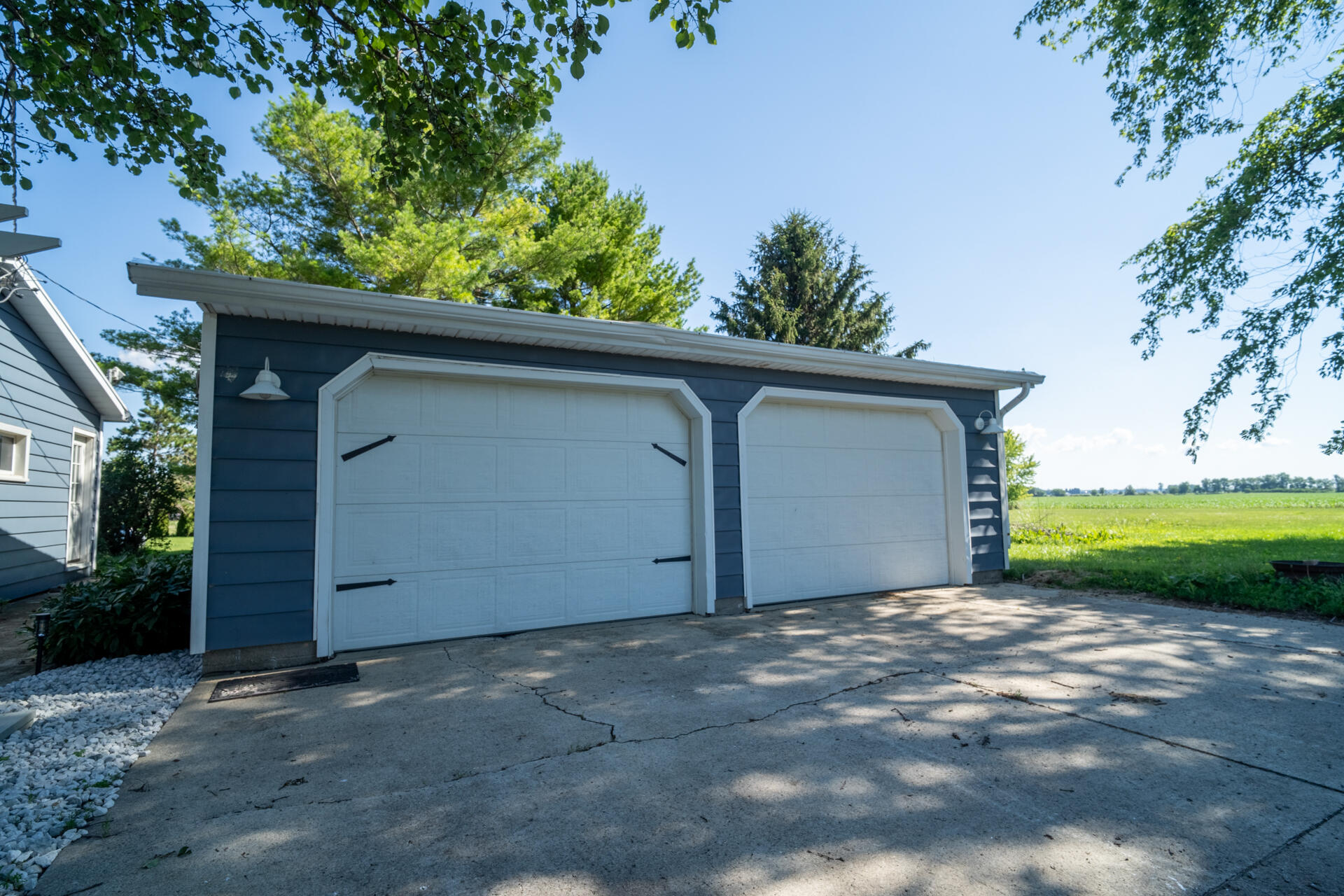 15118 Waynesfield, Waynesfield, Ohio 45896