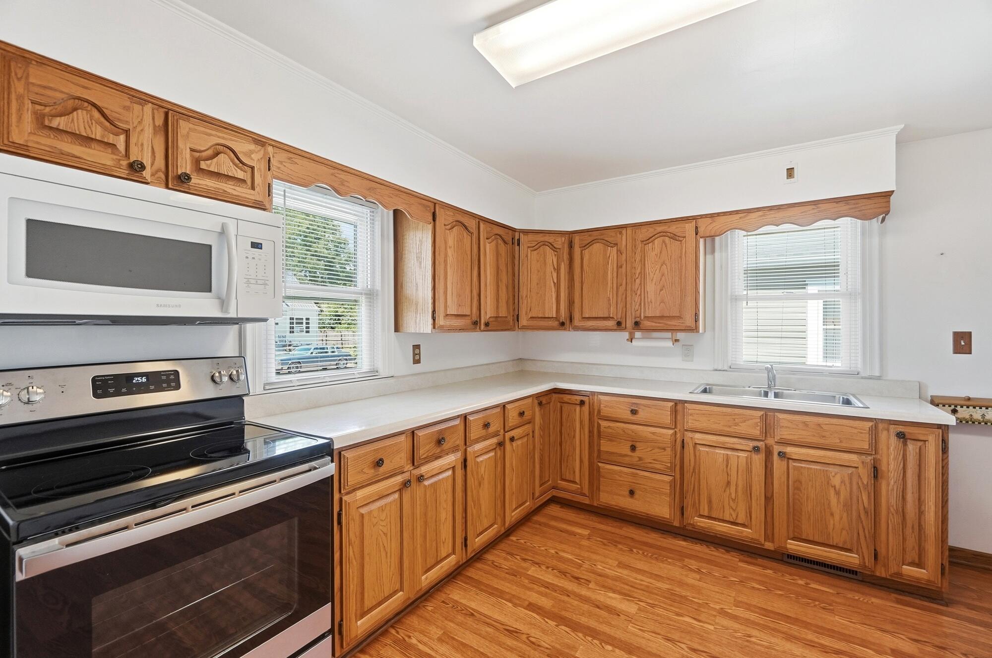 119 Floral, Troy, Ohio 45373