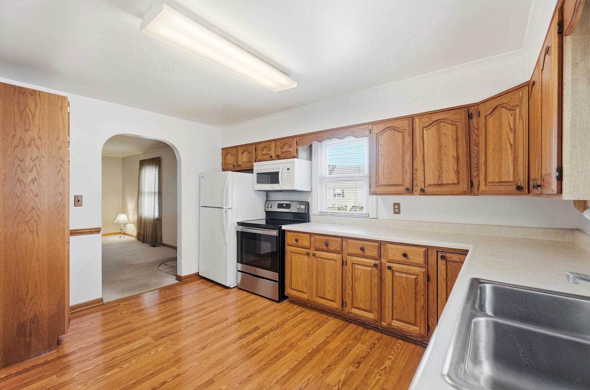 119 Floral, Troy, Ohio 45373
