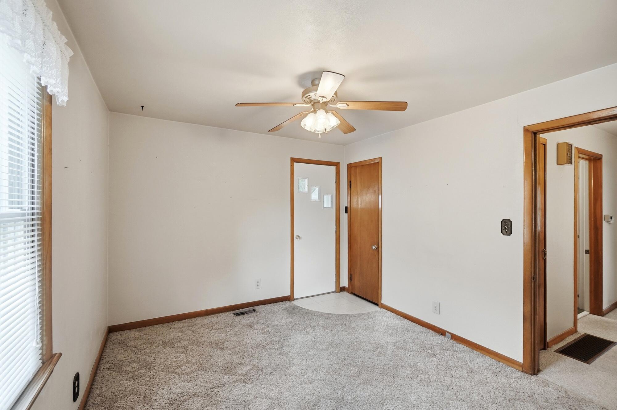 119 Floral, Troy, Ohio 45373