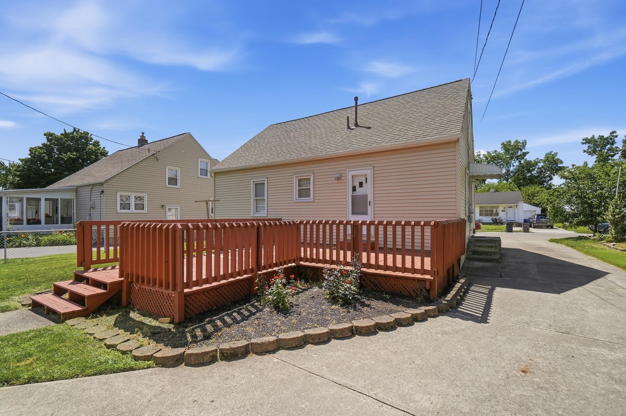 119 Floral, Troy, Ohio 45373