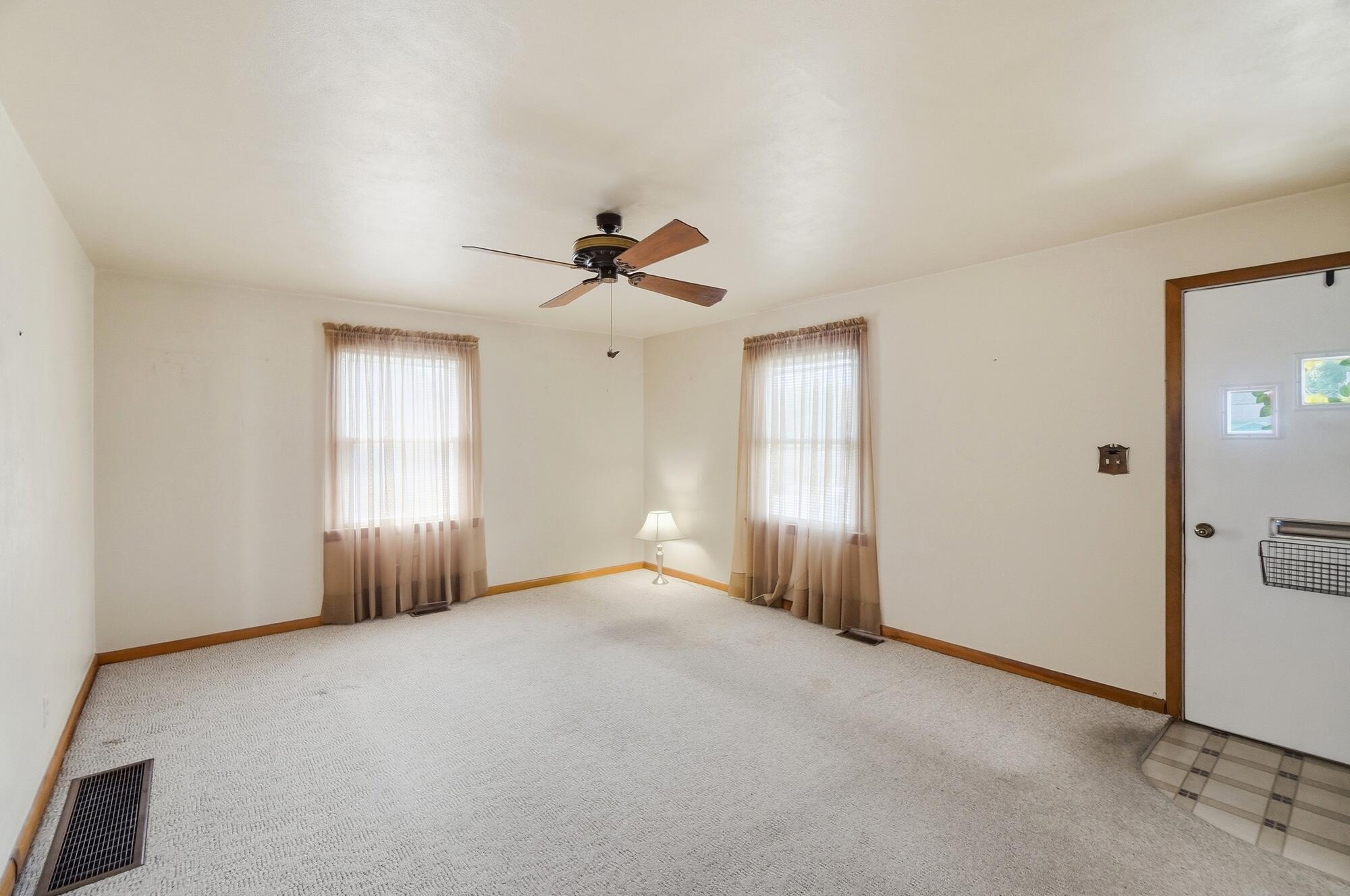 119 Floral, Troy, Ohio 45373