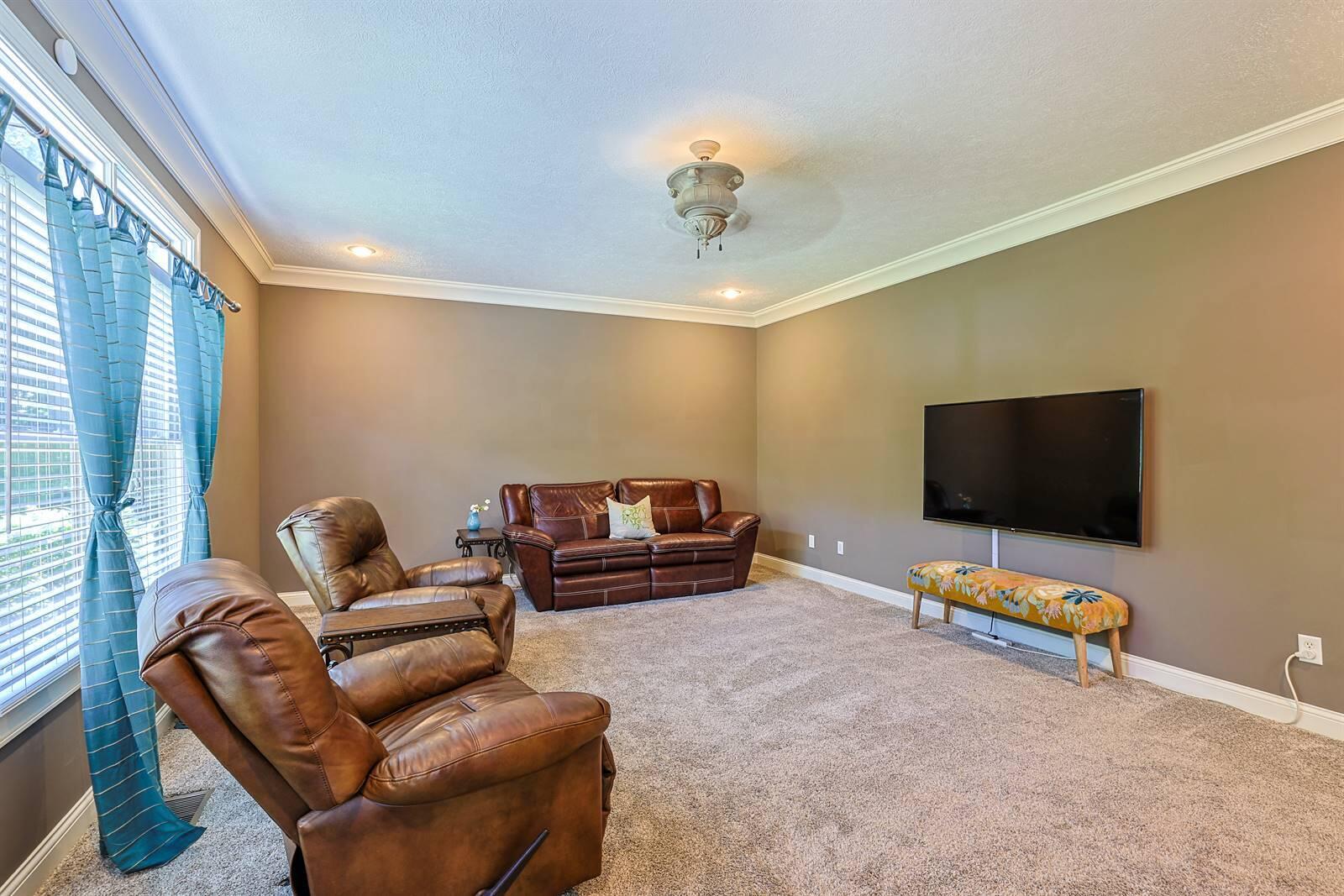 994 Brookmere, Tipp City, Ohio 45371