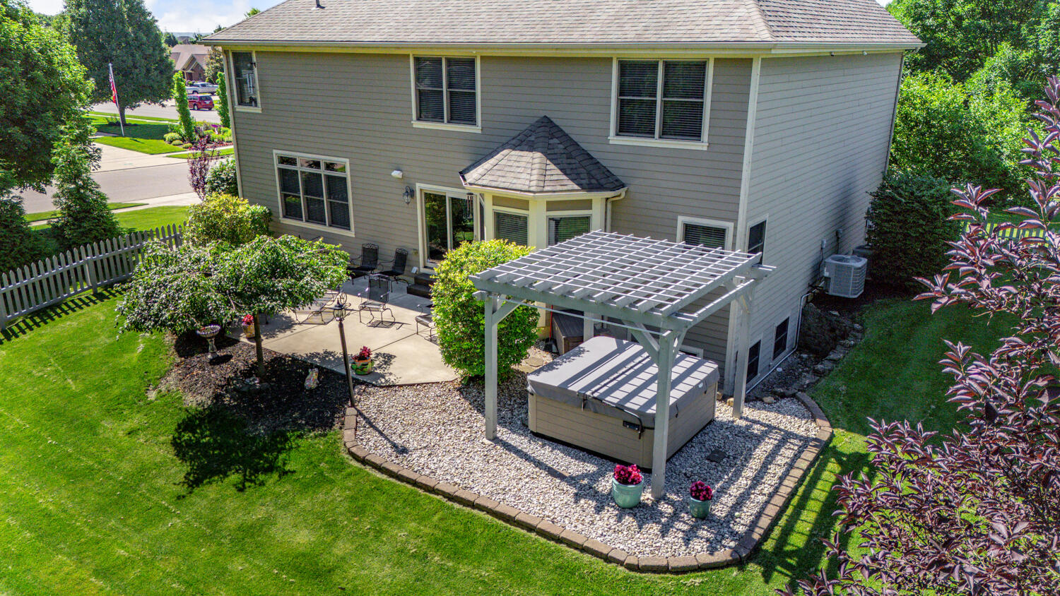 994 Brookmere, Tipp City, Ohio 45371