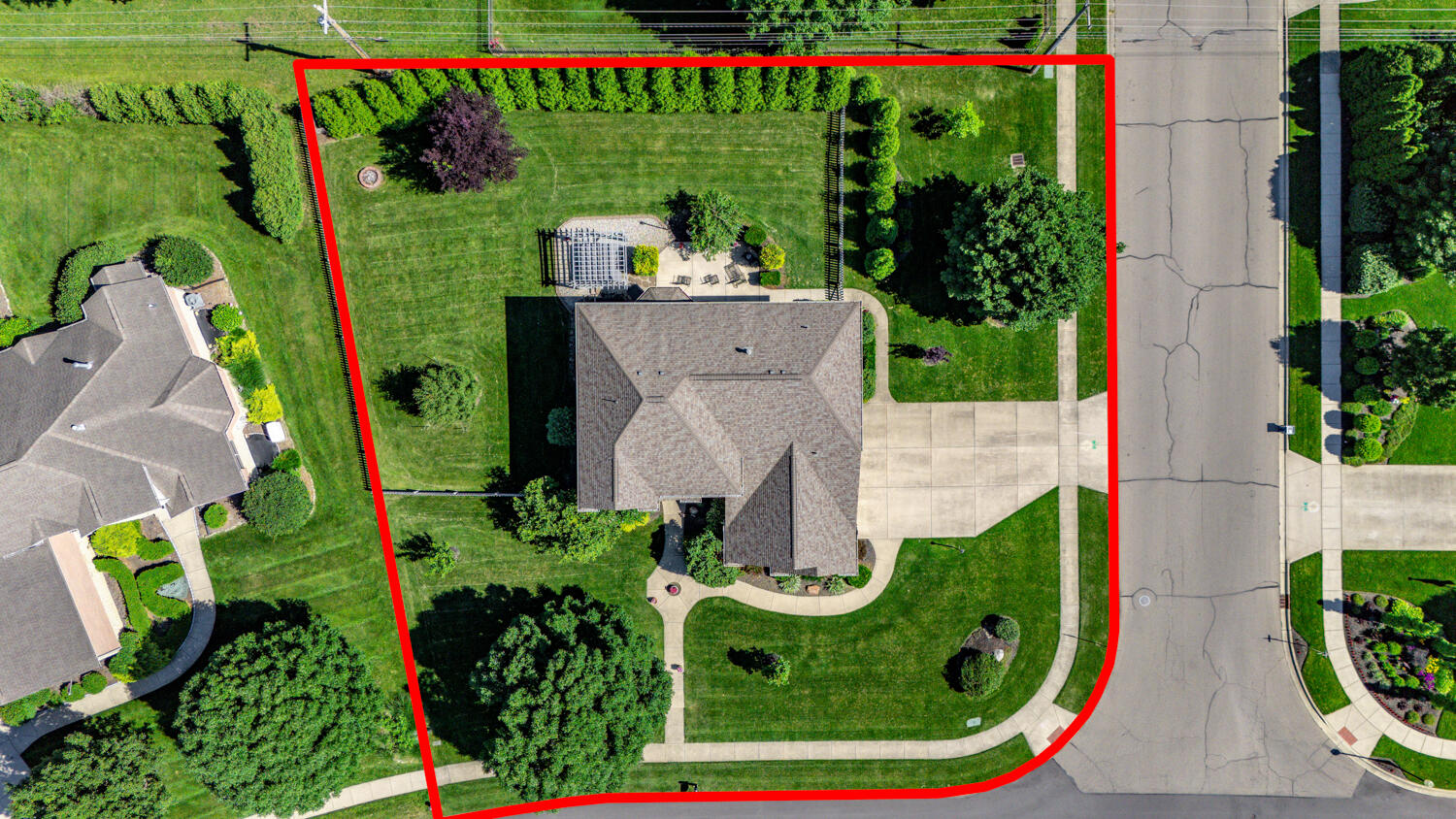 994 Brookmere, Tipp City, Ohio 45371