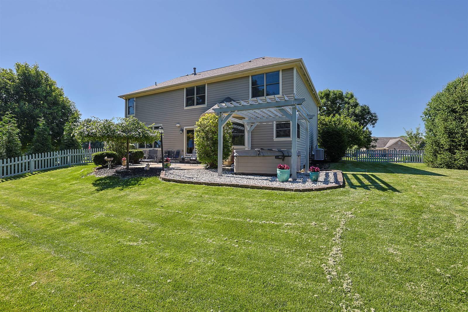 994 Brookmere, Tipp City, Ohio 45371