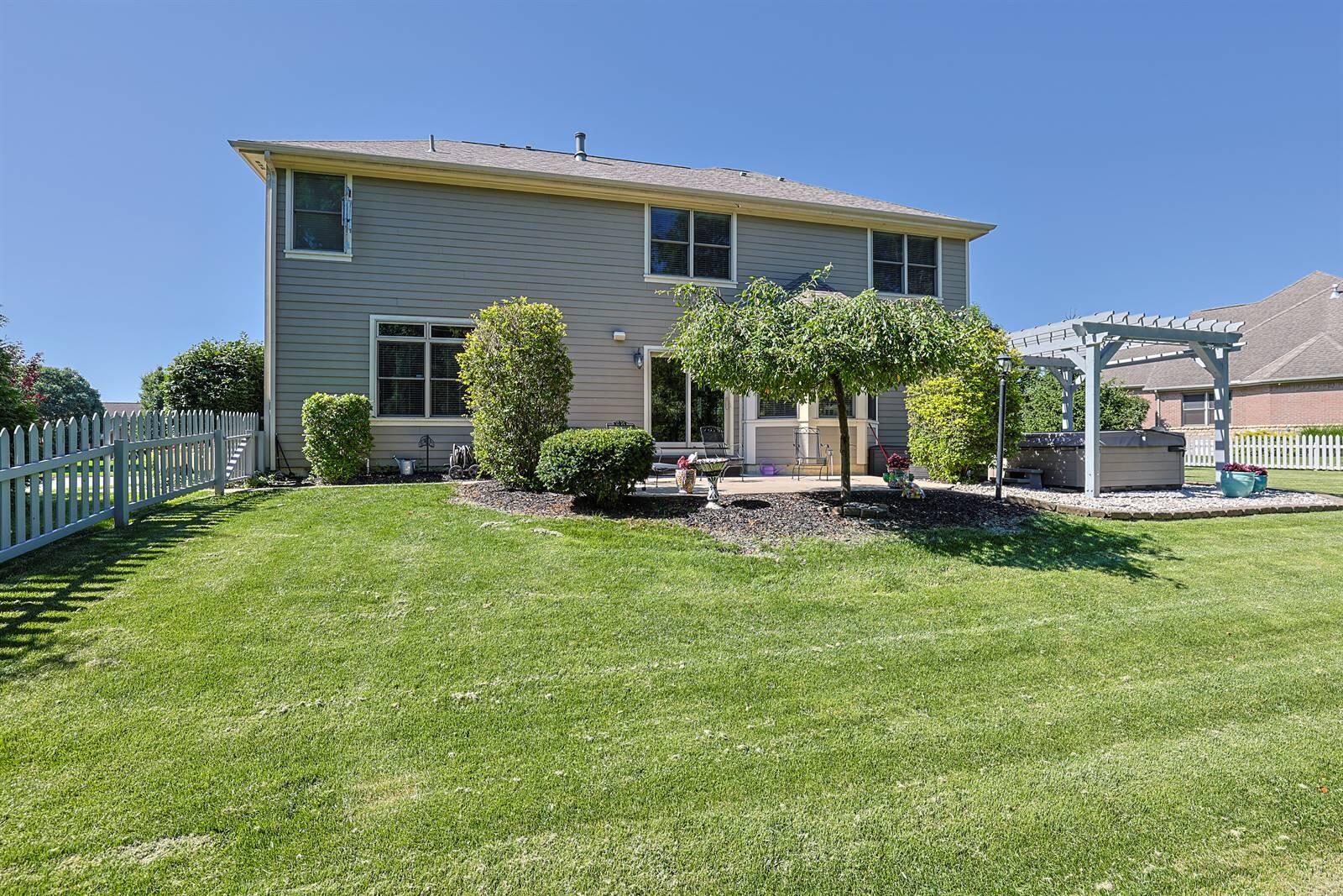 994 Brookmere, Tipp City, Ohio 45371