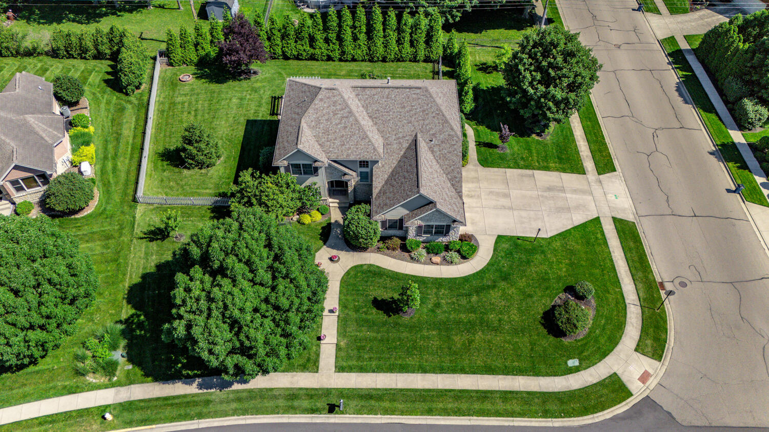 994 Brookmere, Tipp City, Ohio 45371