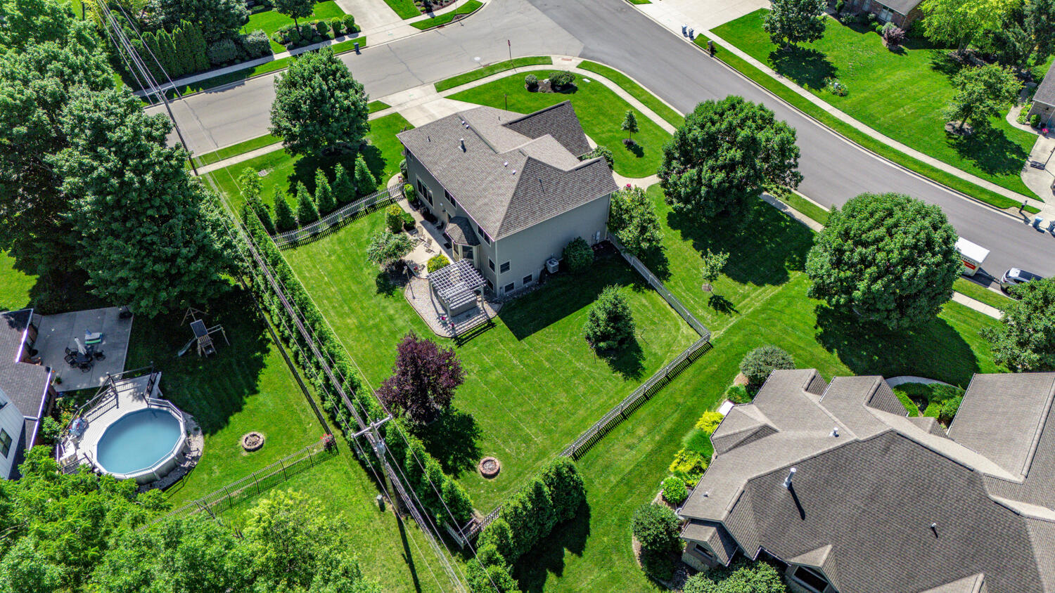994 Brookmere, Tipp City, Ohio 45371