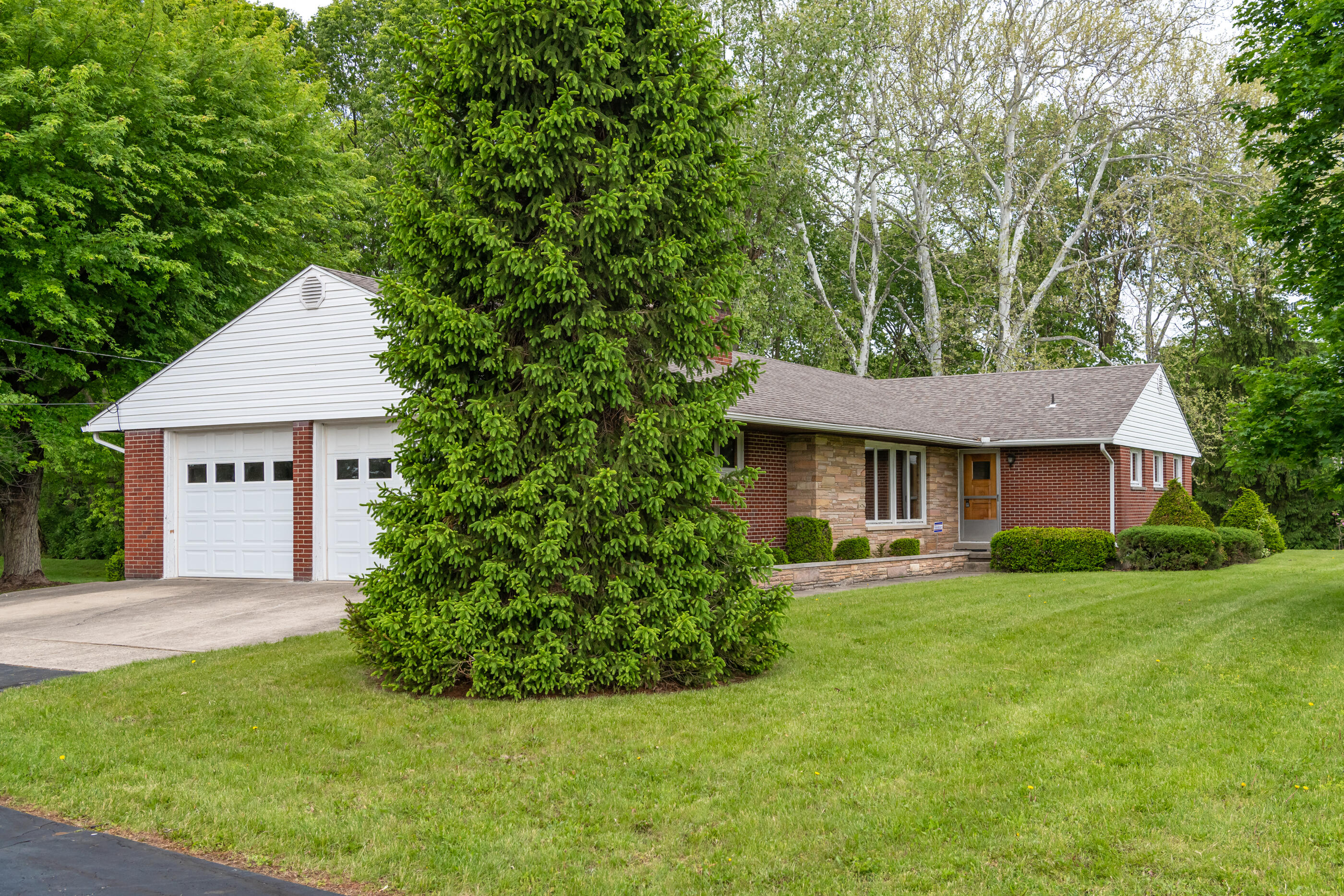 2600 Piqua-Troy, Troy, Ohio 45373