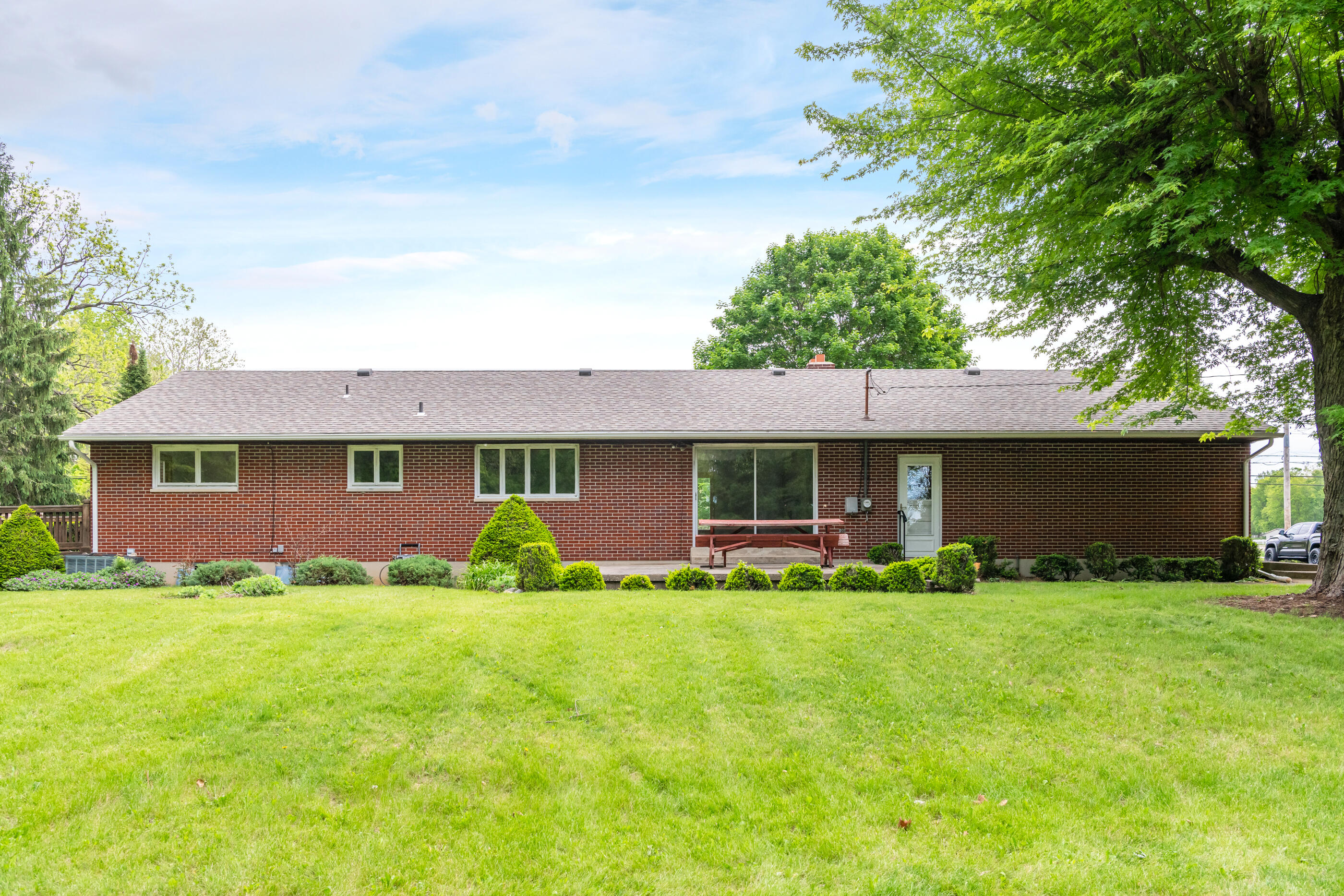 2600 Piqua-Troy, Troy, Ohio 45373