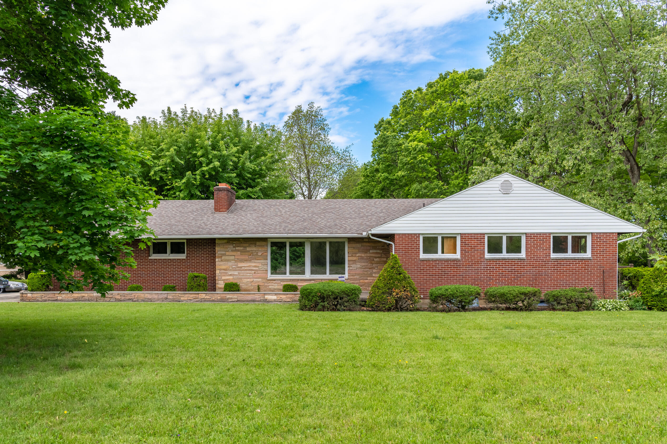 2600 Piqua-Troy, Troy, Ohio 45373