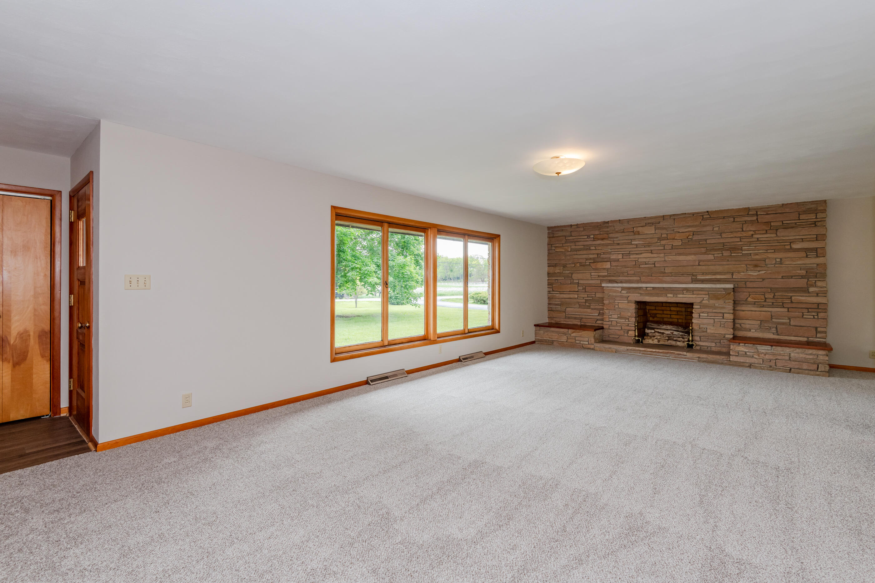 2600 Piqua-Troy, Troy, Ohio 45373
