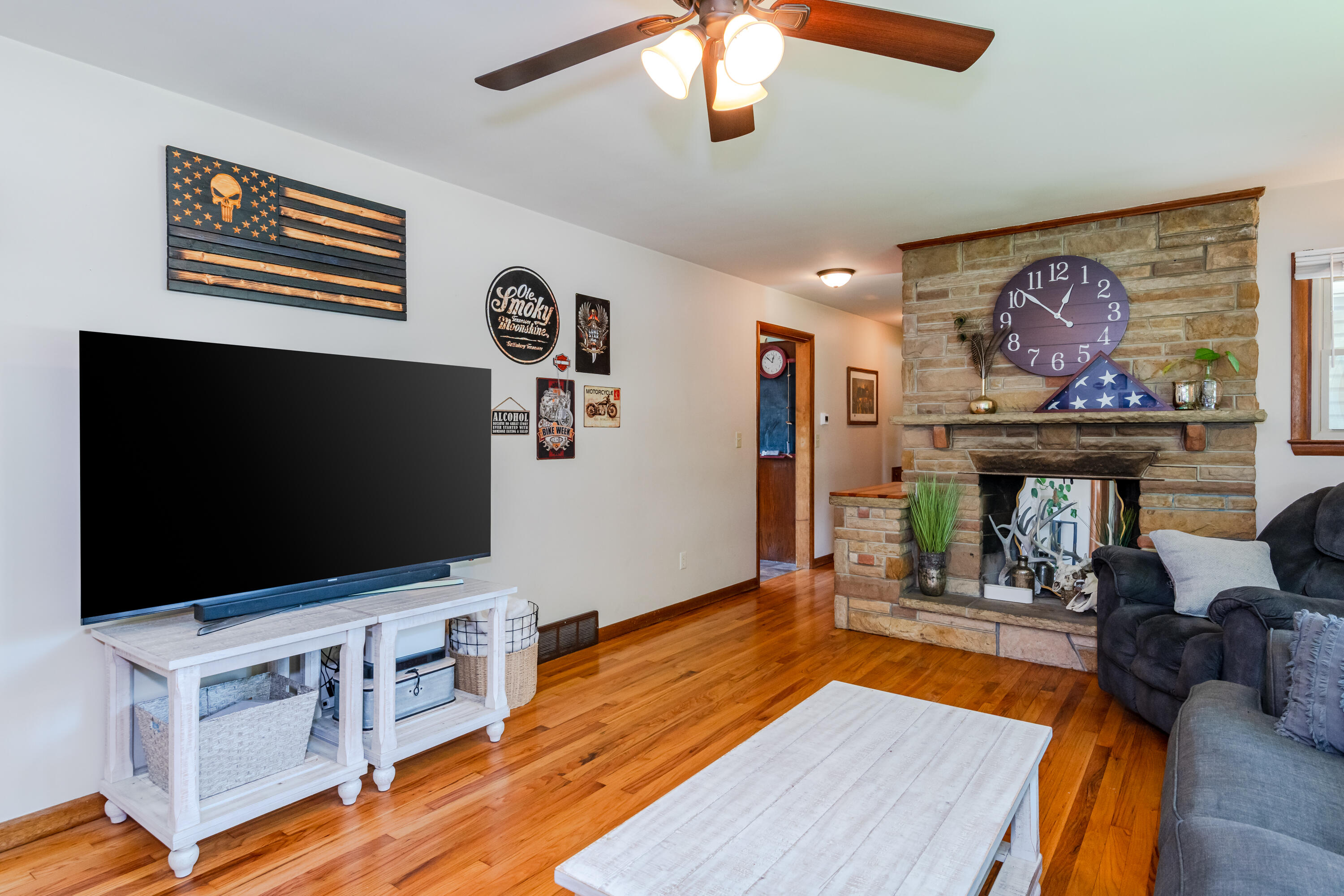 1566 Grimes, Urbana, Ohio 43078