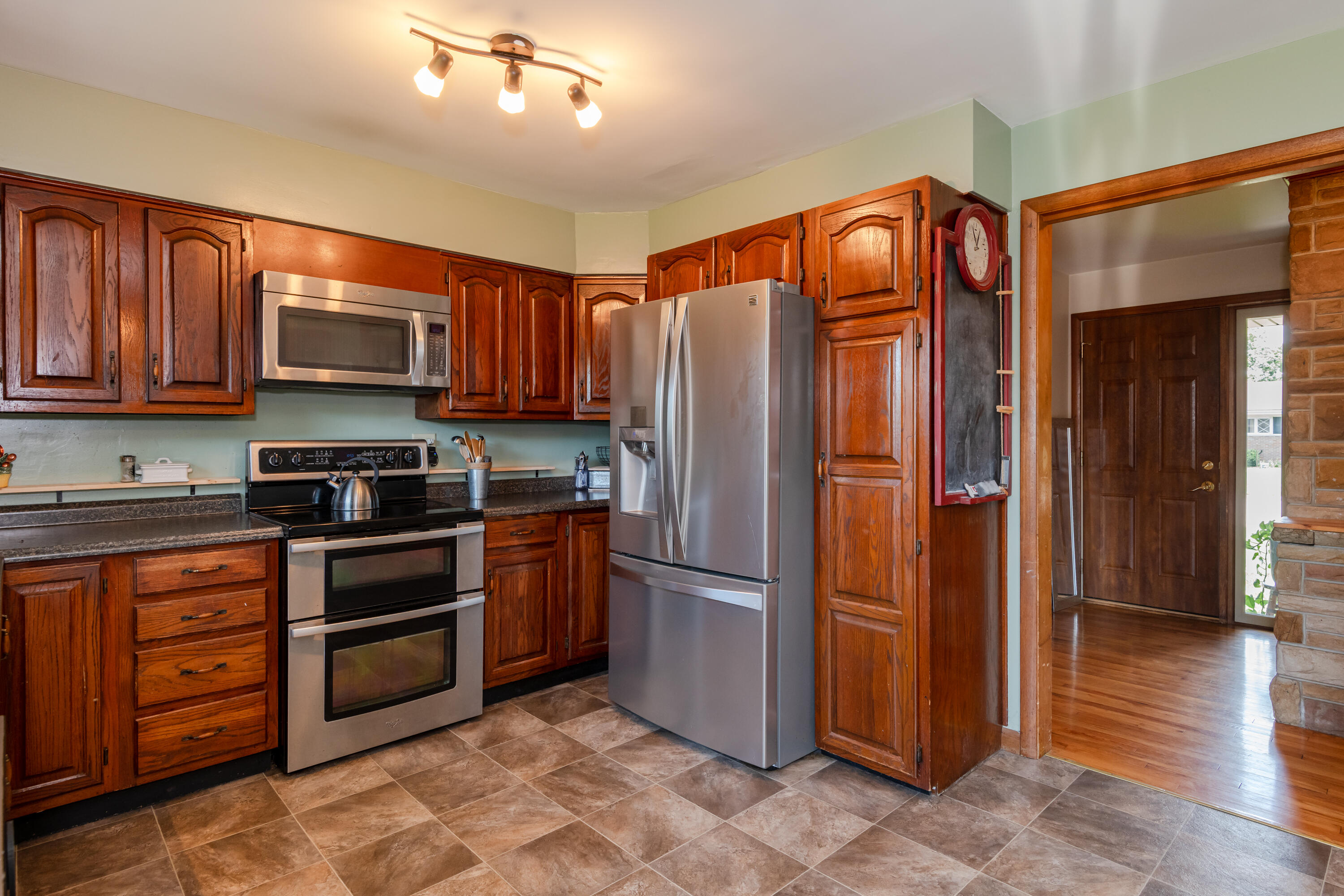 1566 Grimes, Urbana, Ohio 43078