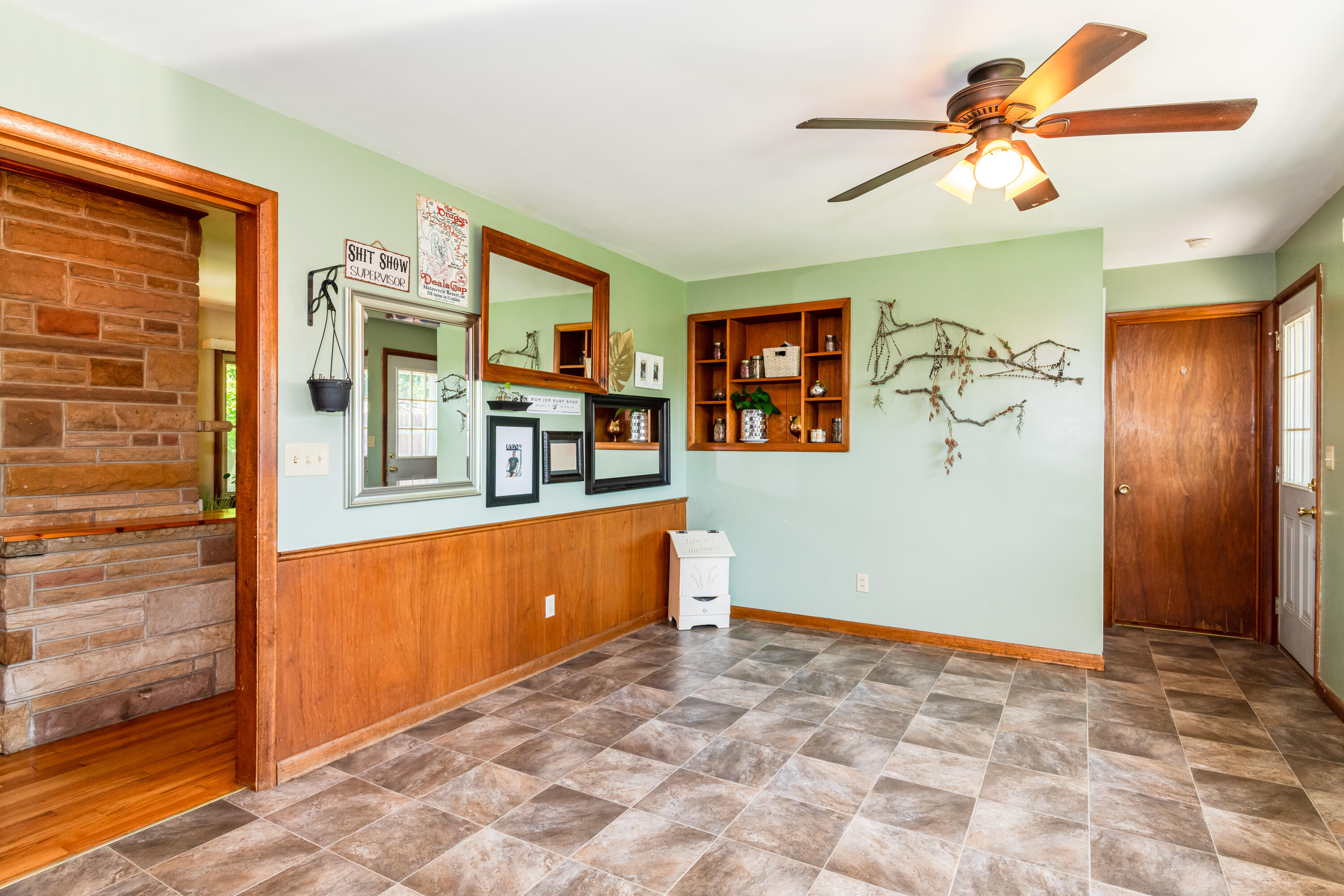1566 Grimes, Urbana, Ohio 43078