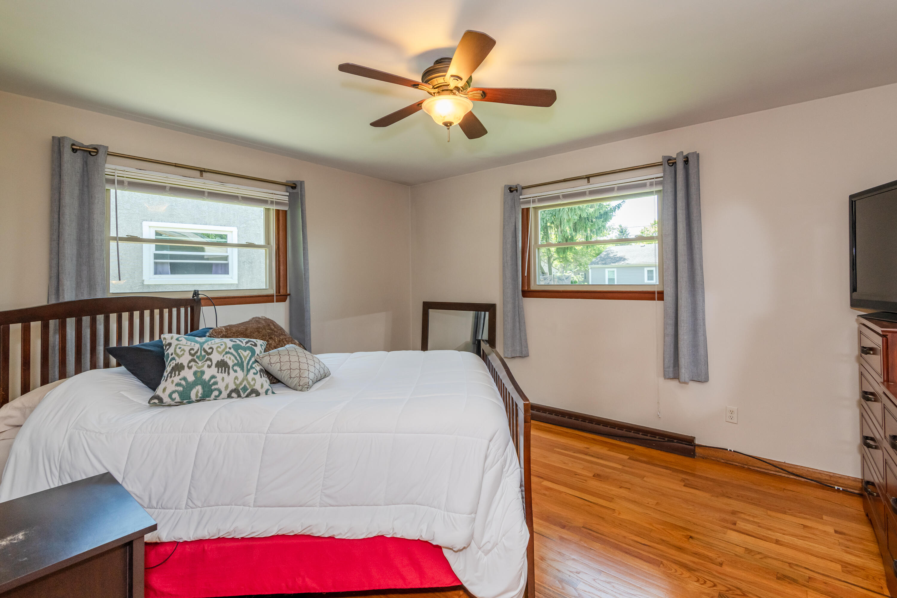 1566 Grimes, Urbana, Ohio 43078