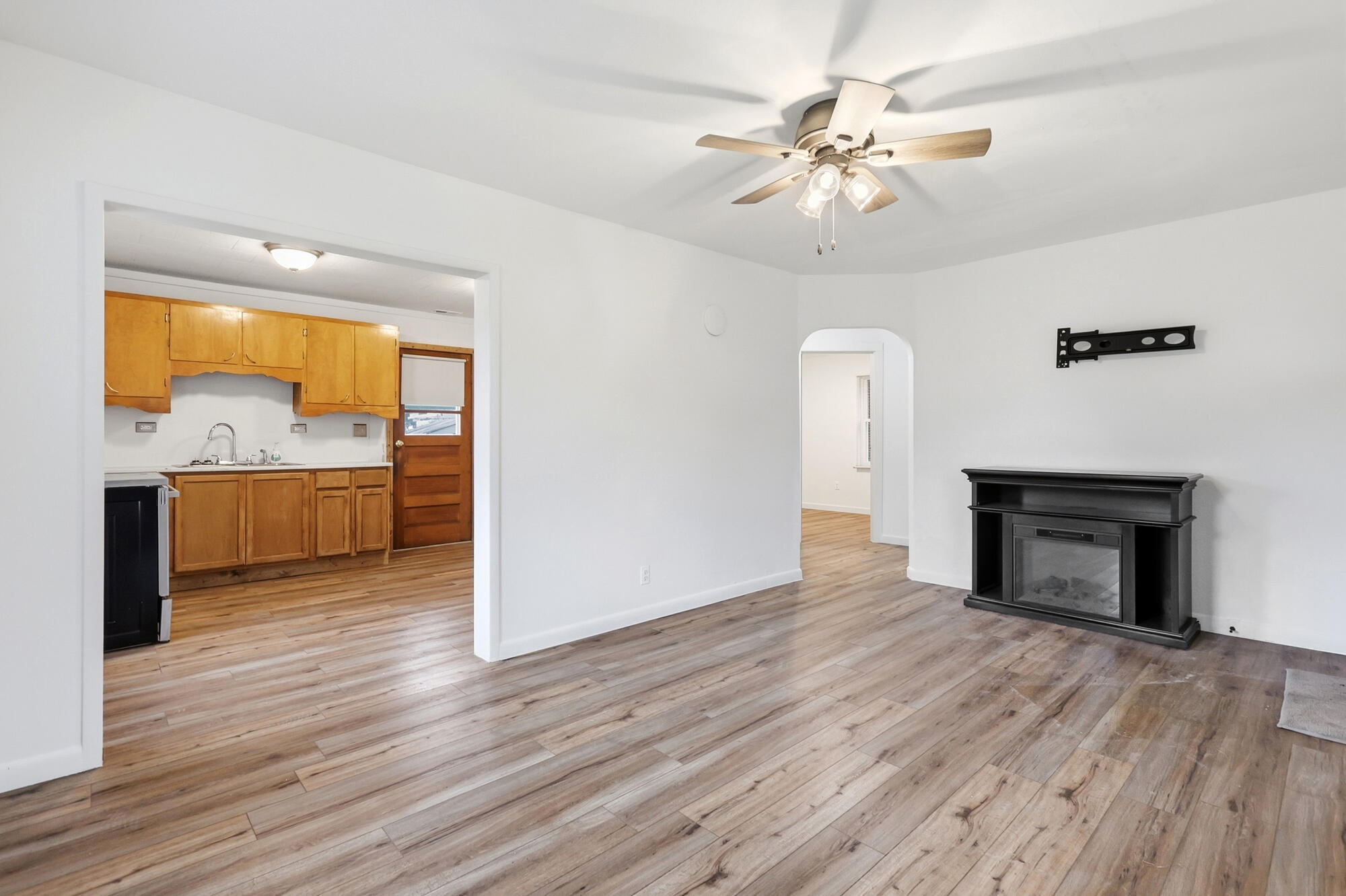 3351 Pitchin, Springfield, Ohio 45502