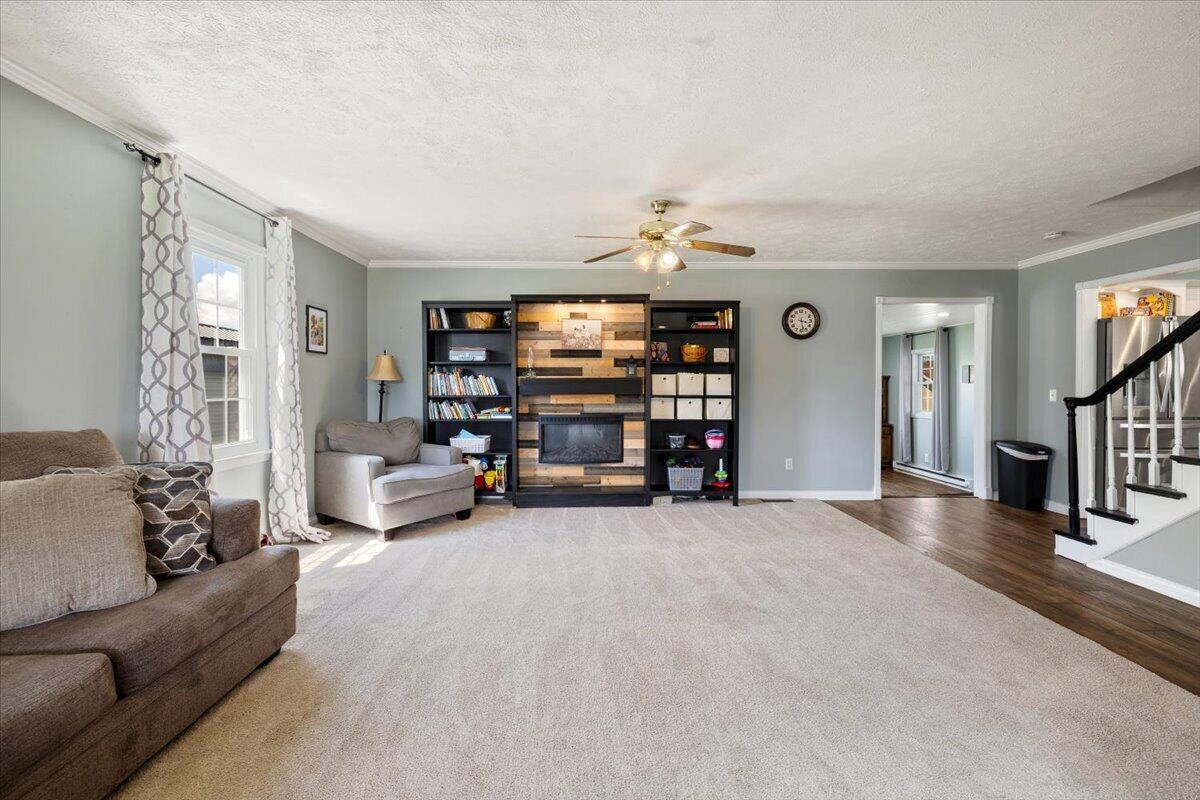 Debra, Botkins, Ohio 45306