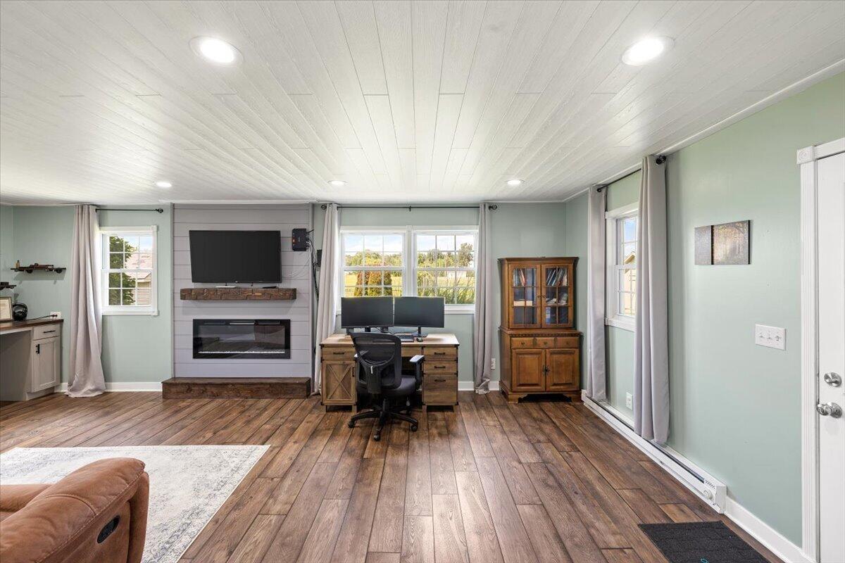 Debra, Botkins, Ohio 45306