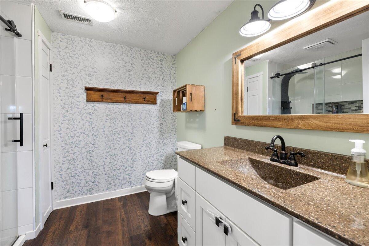 Debra, Botkins, Ohio 45306