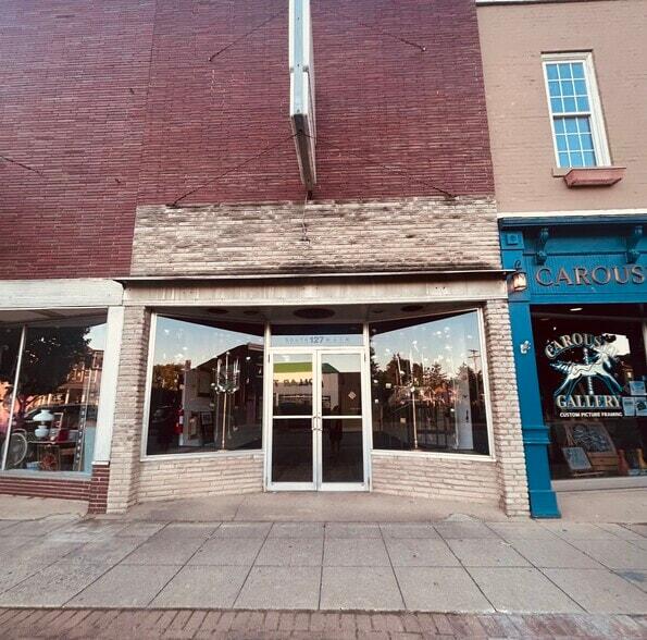 127 Main, New Carlisle, Ohio 45344