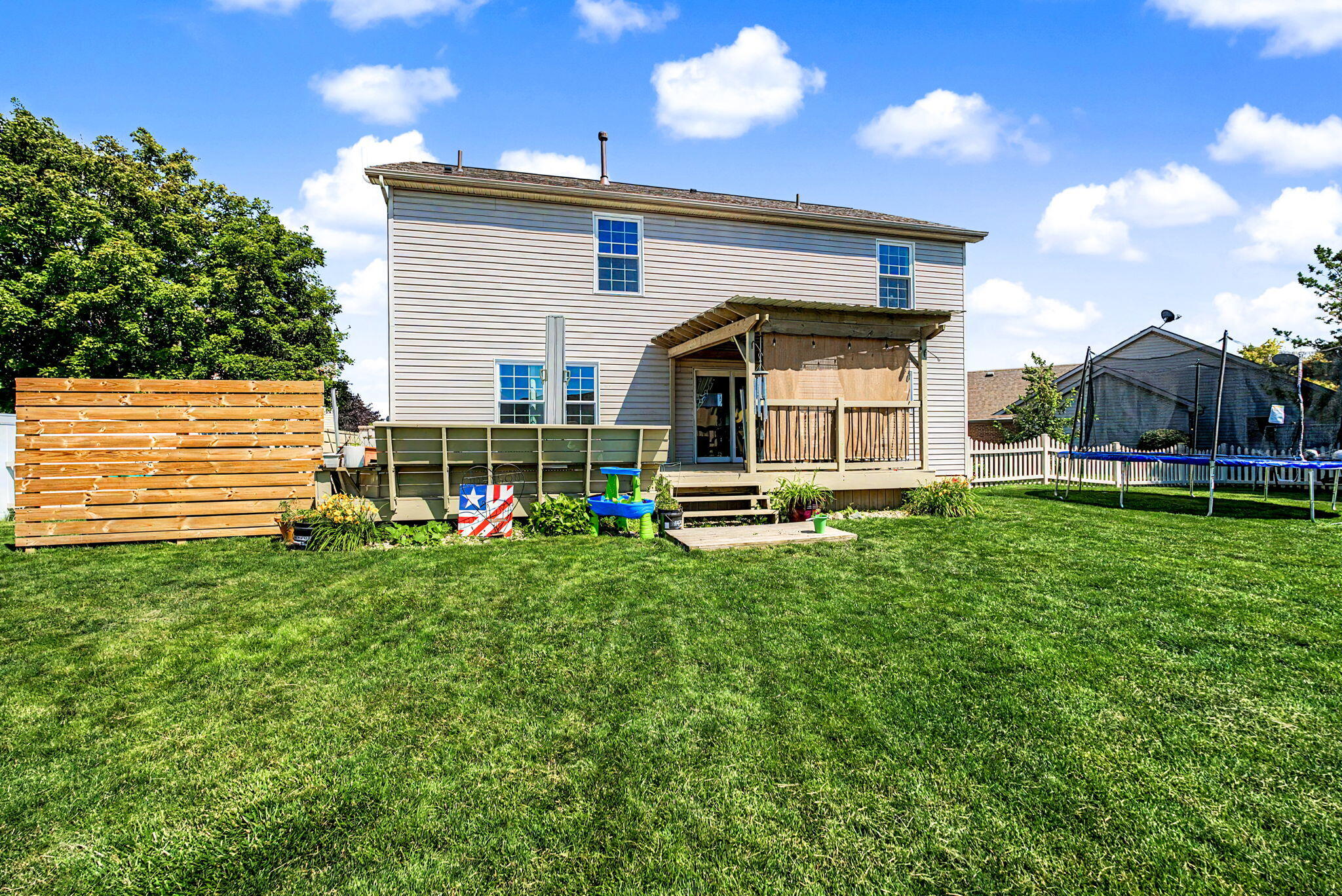 Saybrook, Troy, Ohio 45373