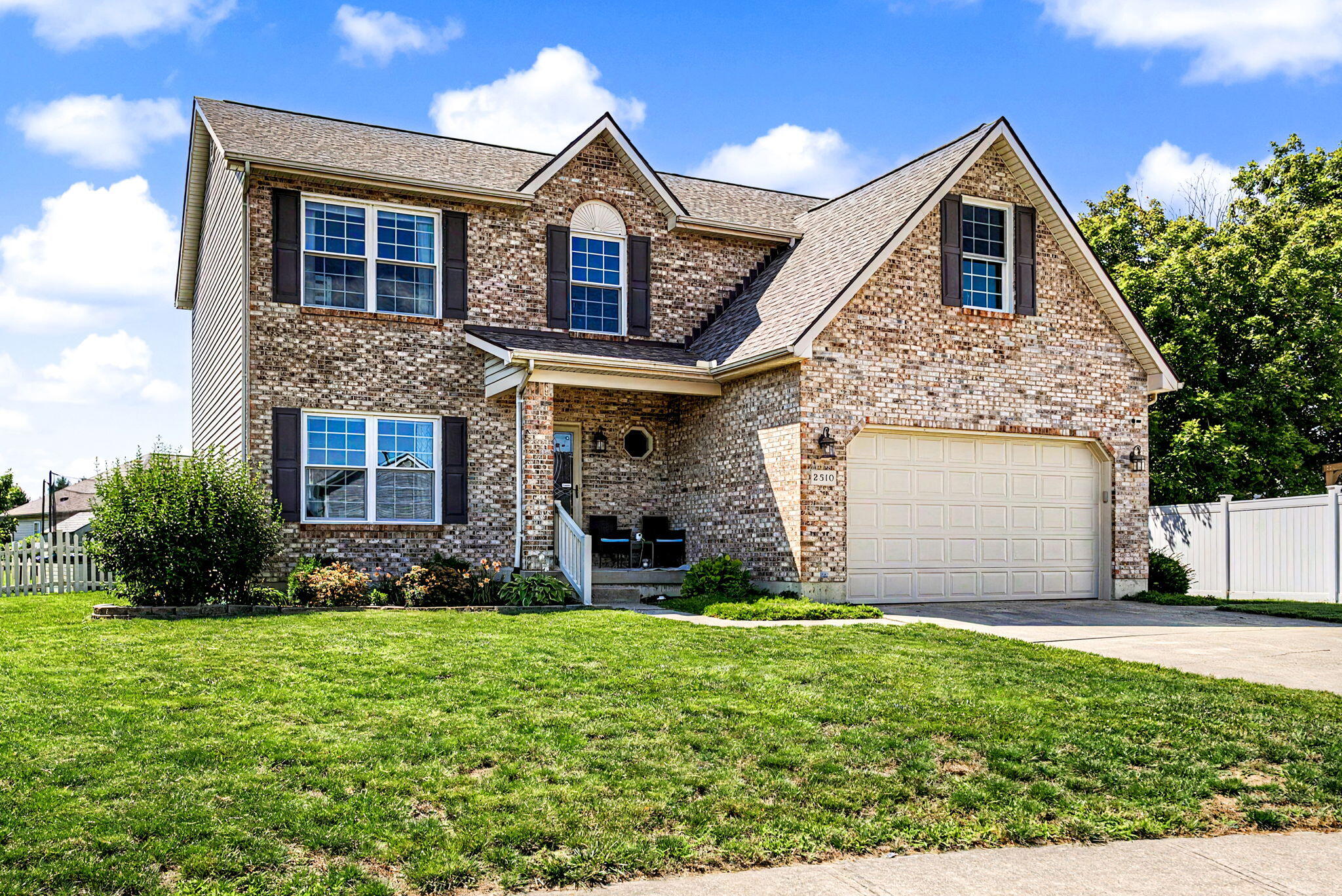 Saybrook, Troy, Ohio 45373