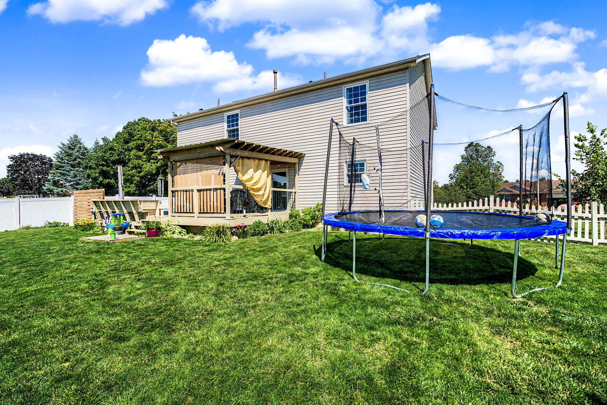 Saybrook, Troy, Ohio 45373