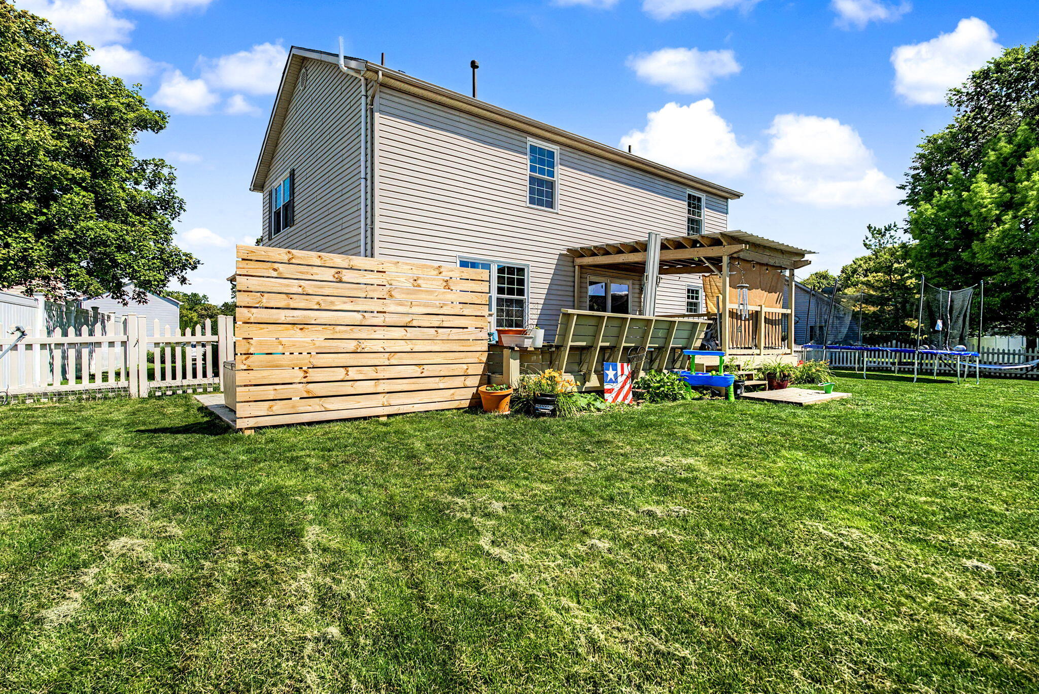 Saybrook, Troy, Ohio 45373