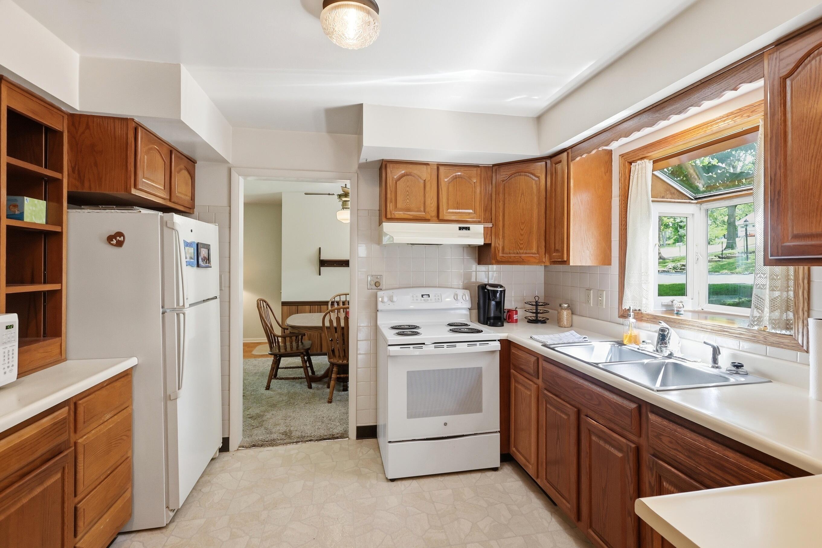 3059 Troehler, Springfield, Ohio 45505
