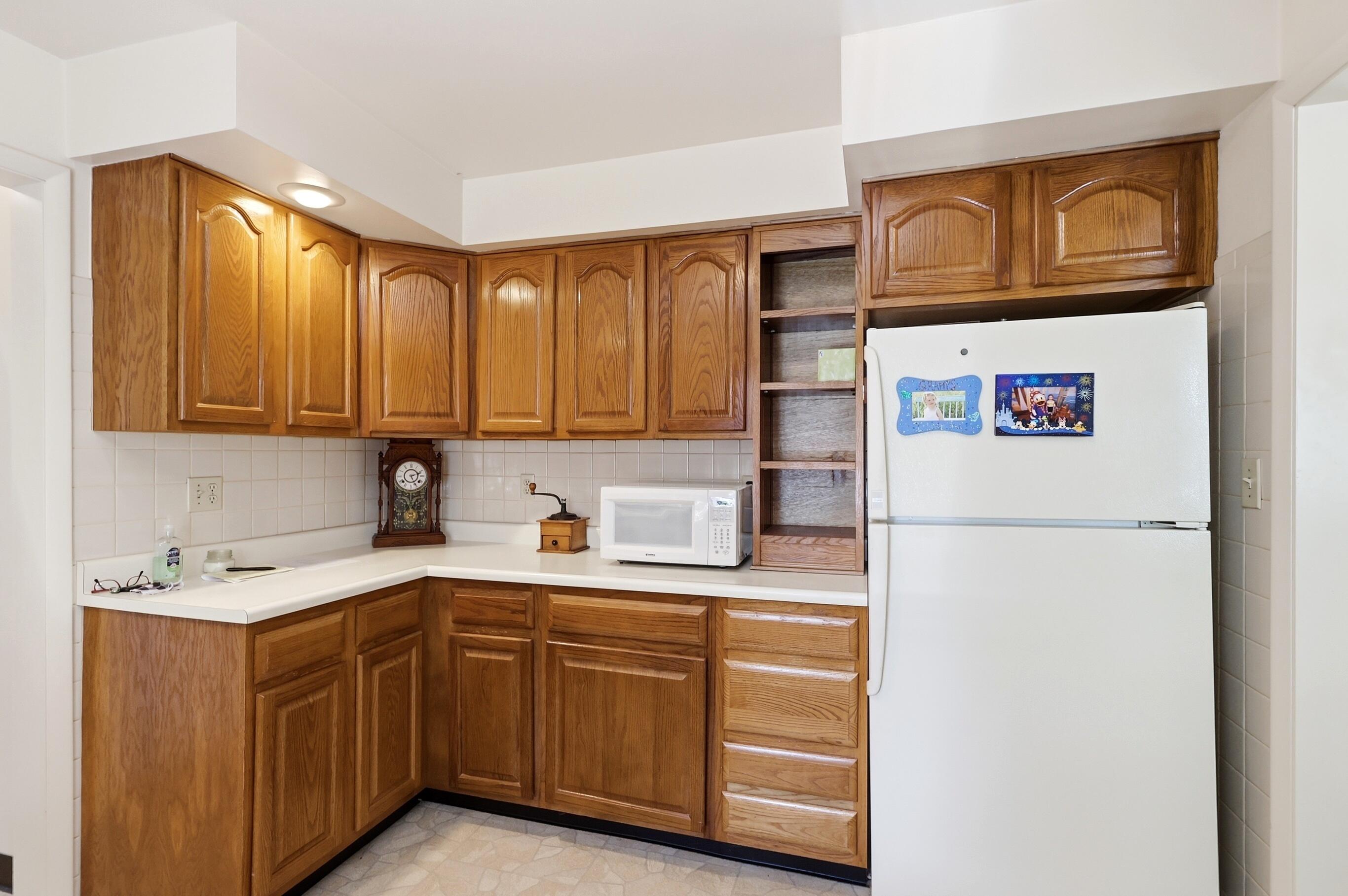 3059 Troehler, Springfield, Ohio 45505