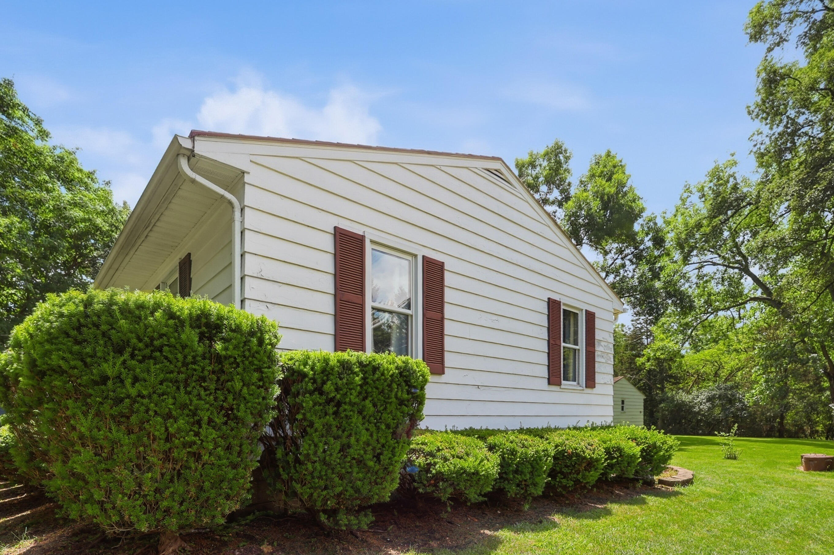3059 Troehler, Springfield, Ohio 45505