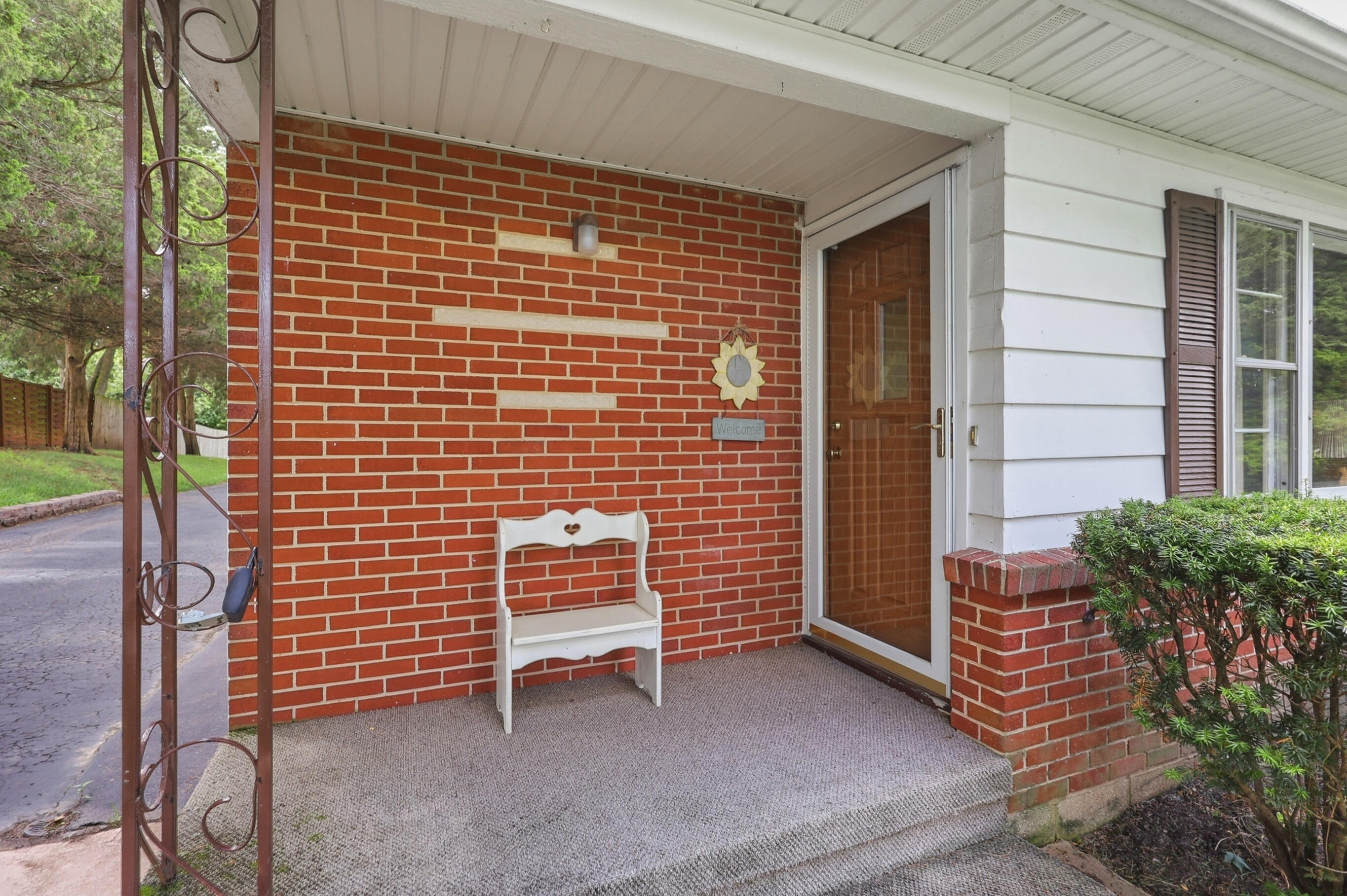 3059 Troehler, Springfield, Ohio 45505
