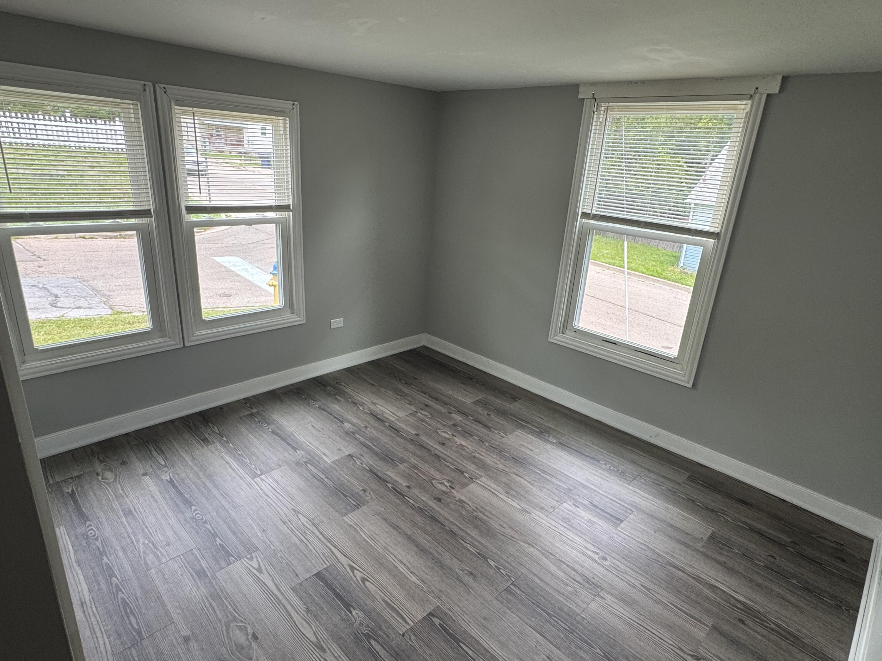 1355 Emery, Springfield, Ohio 45504
