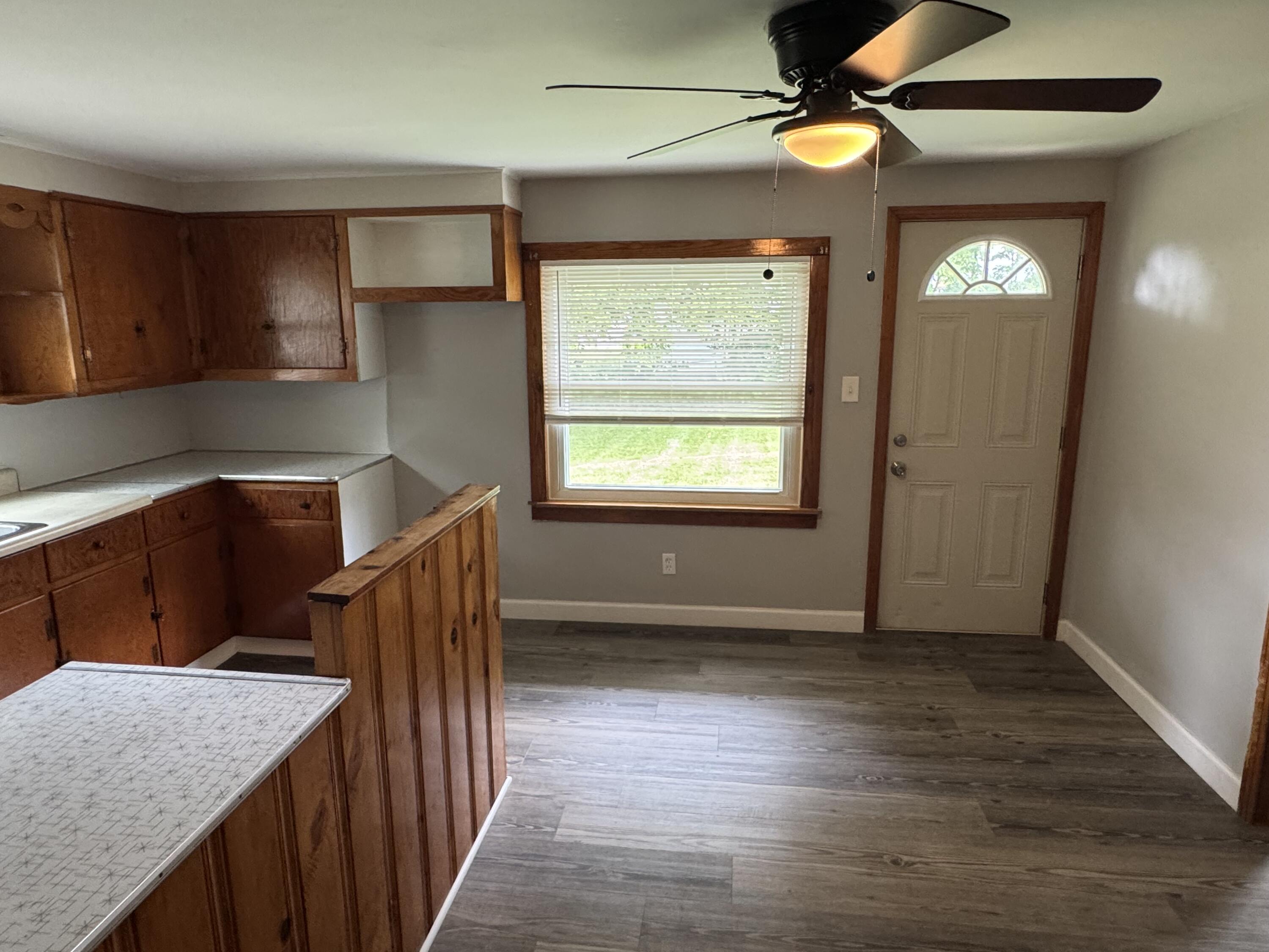 1355 Emery, Springfield, Ohio 45504