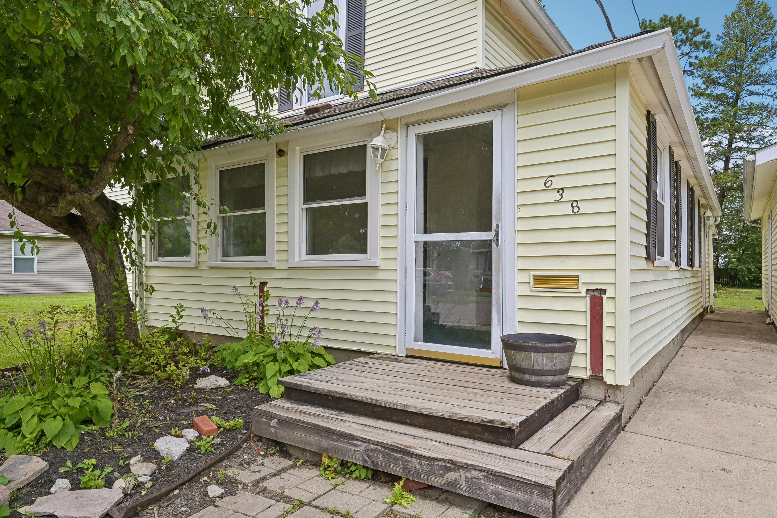 638 Light, Urbana, Ohio 43078