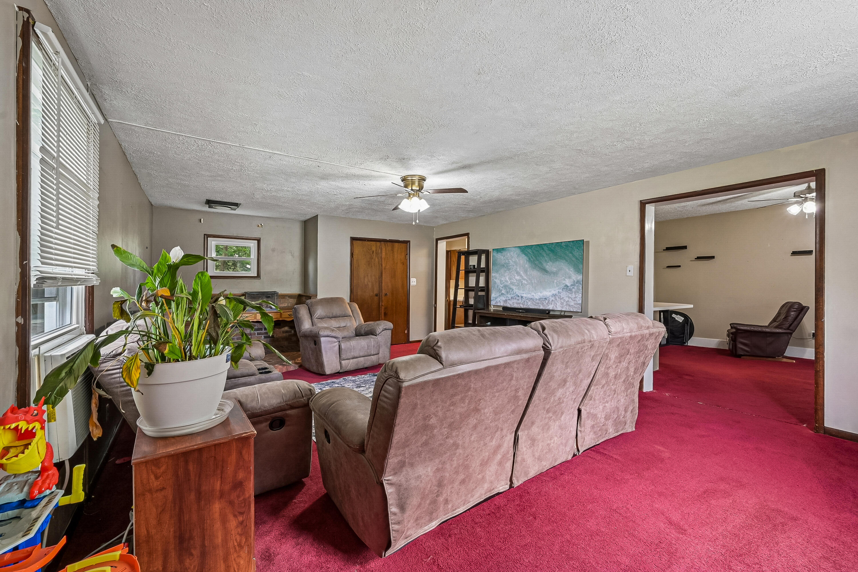 638 Light, Urbana, Ohio 43078