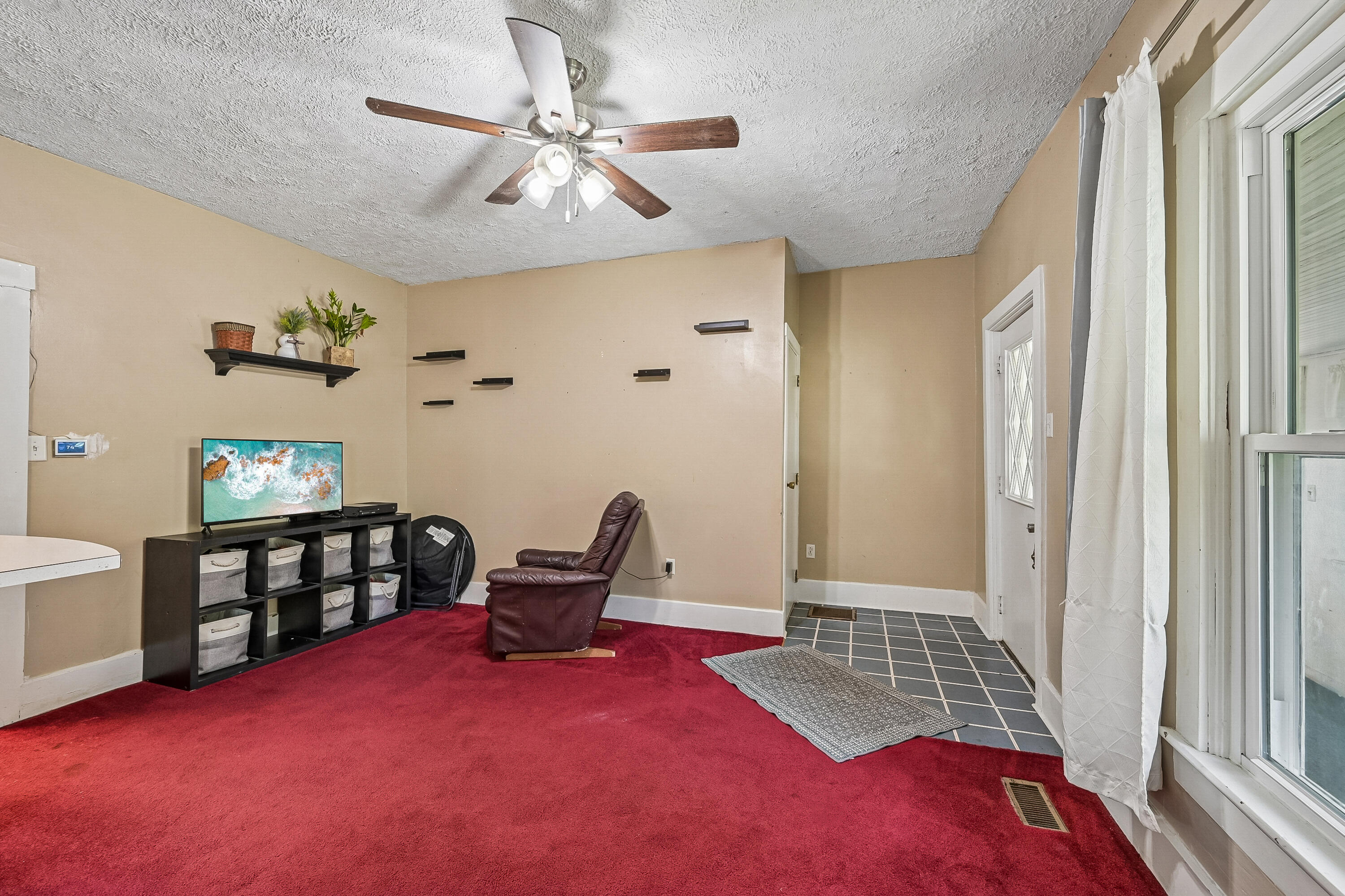 638 Light, Urbana, Ohio 43078