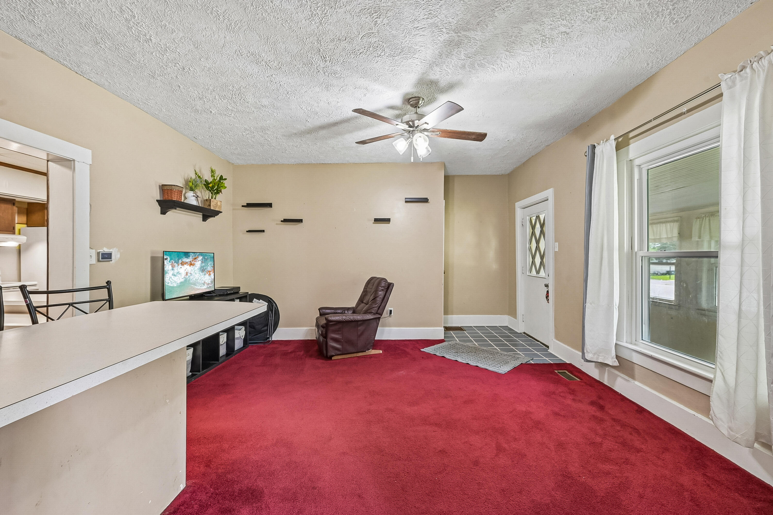 638 Light, Urbana, Ohio 43078