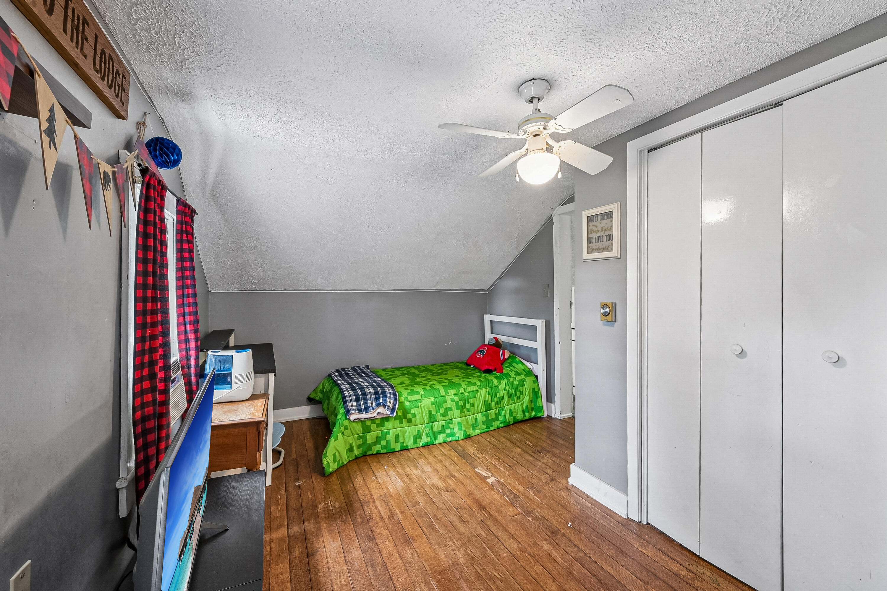 638 Light, Urbana, Ohio 43078