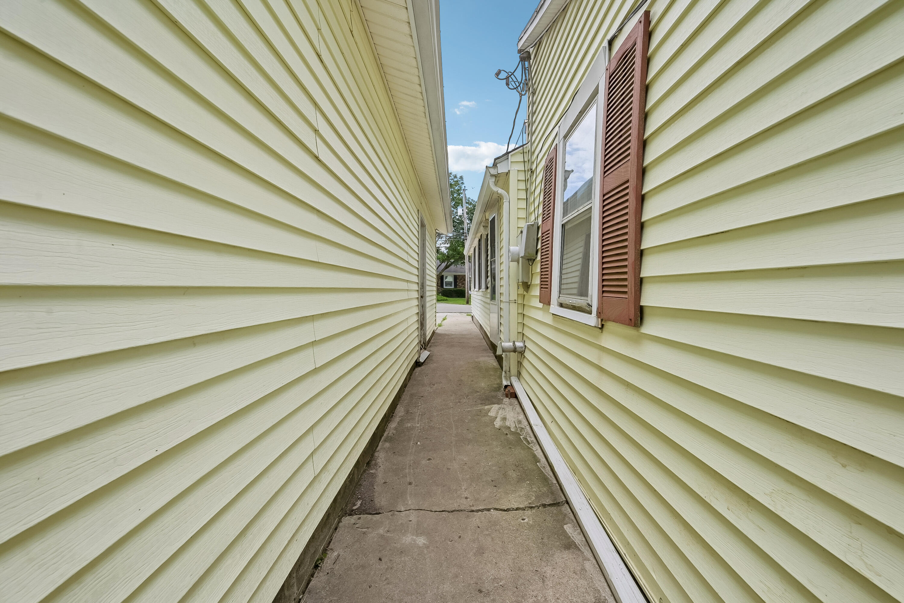638 Light, Urbana, Ohio 43078