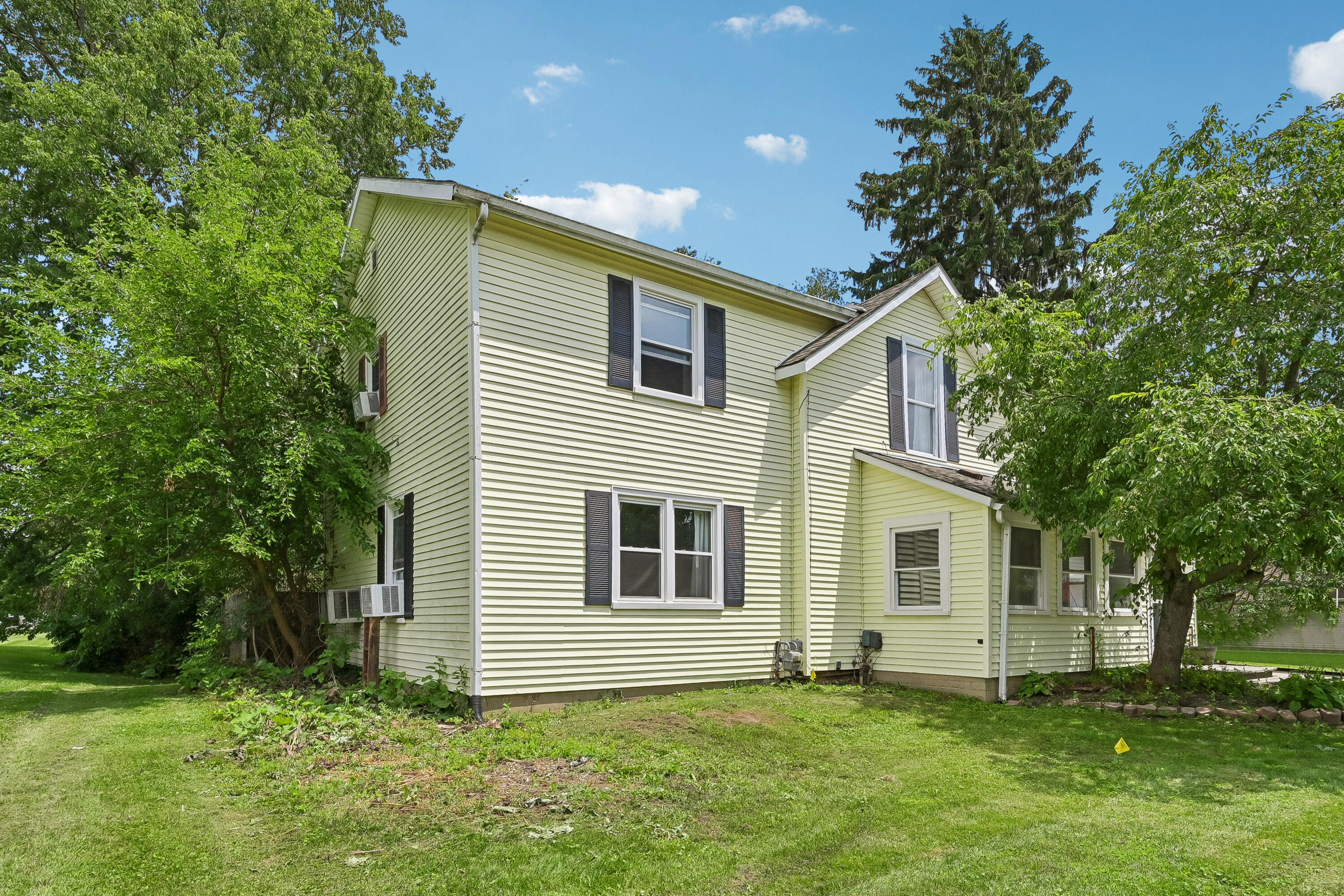638 Light, Urbana, Ohio 43078